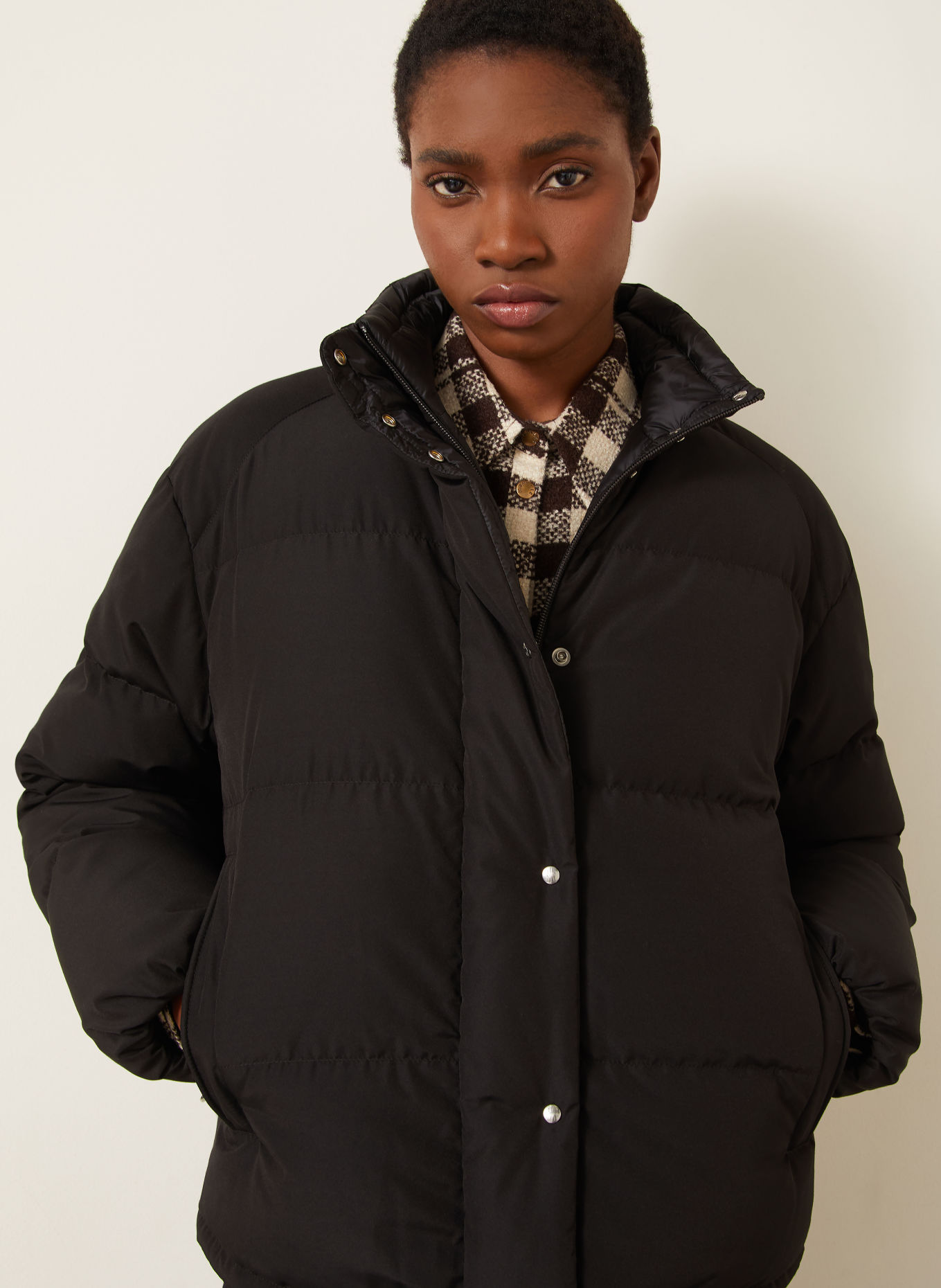 MONCLER VERONE Down Jacket: BLACK