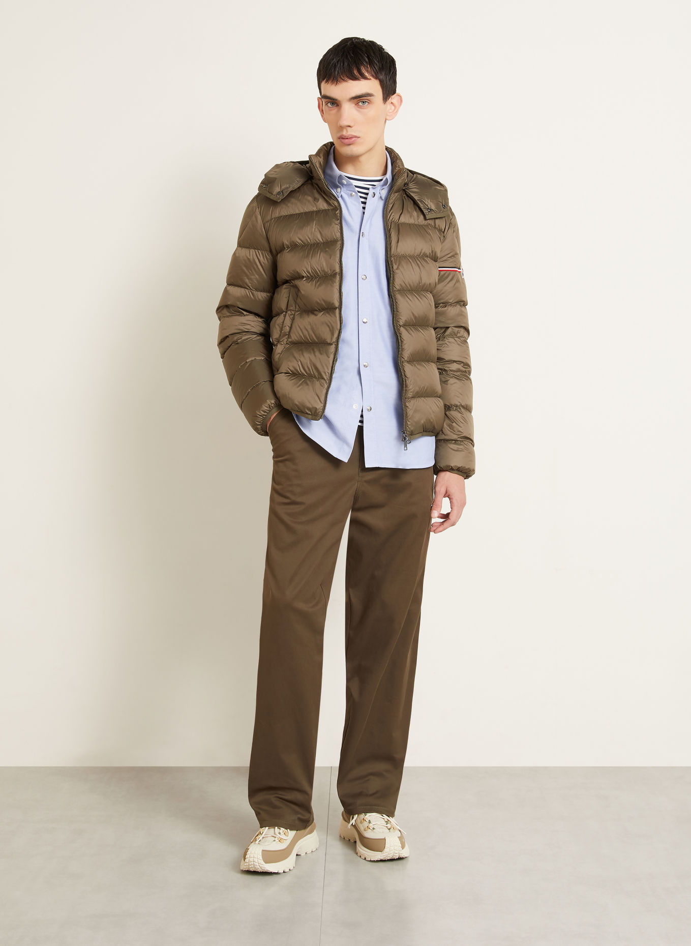 MONCLER RAVENLOCK Lightweight Down Jacket with Detachable Hood: OLIVE