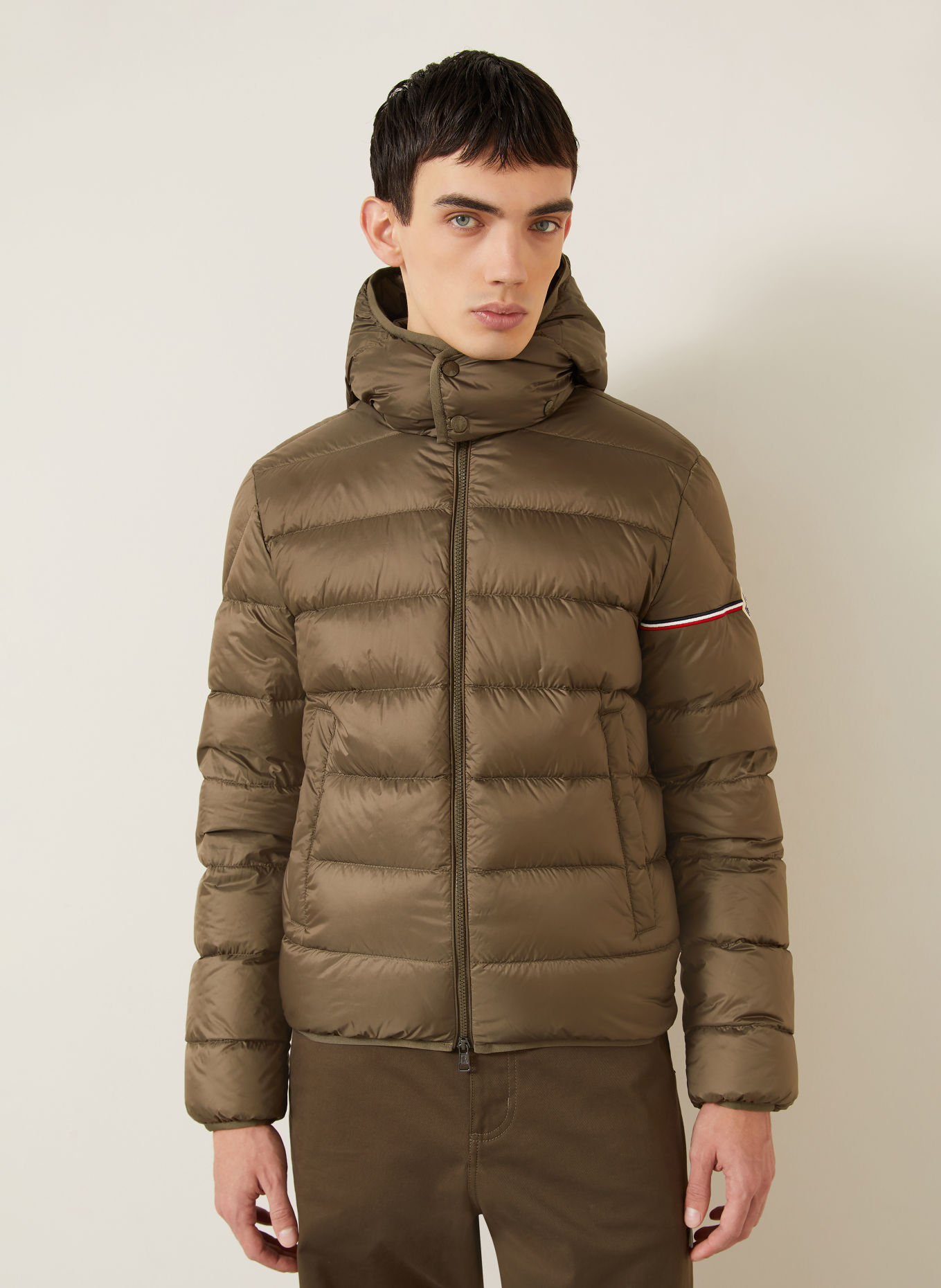 MONCLER RAVENLOCK Lightweight Down Jacket with Detachable Hood: OLIVE