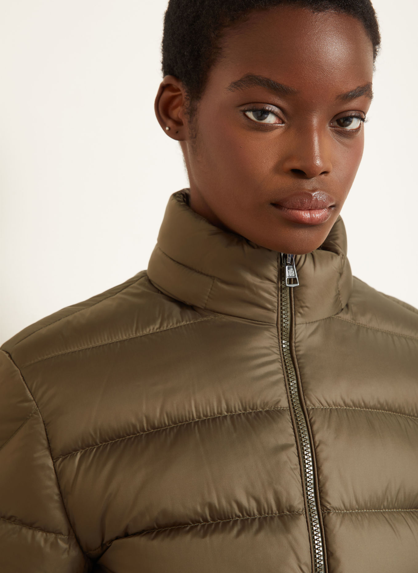 MONCLER Lightweight donsjas RAVENLOCK met afneembare capuchon: OLIJF