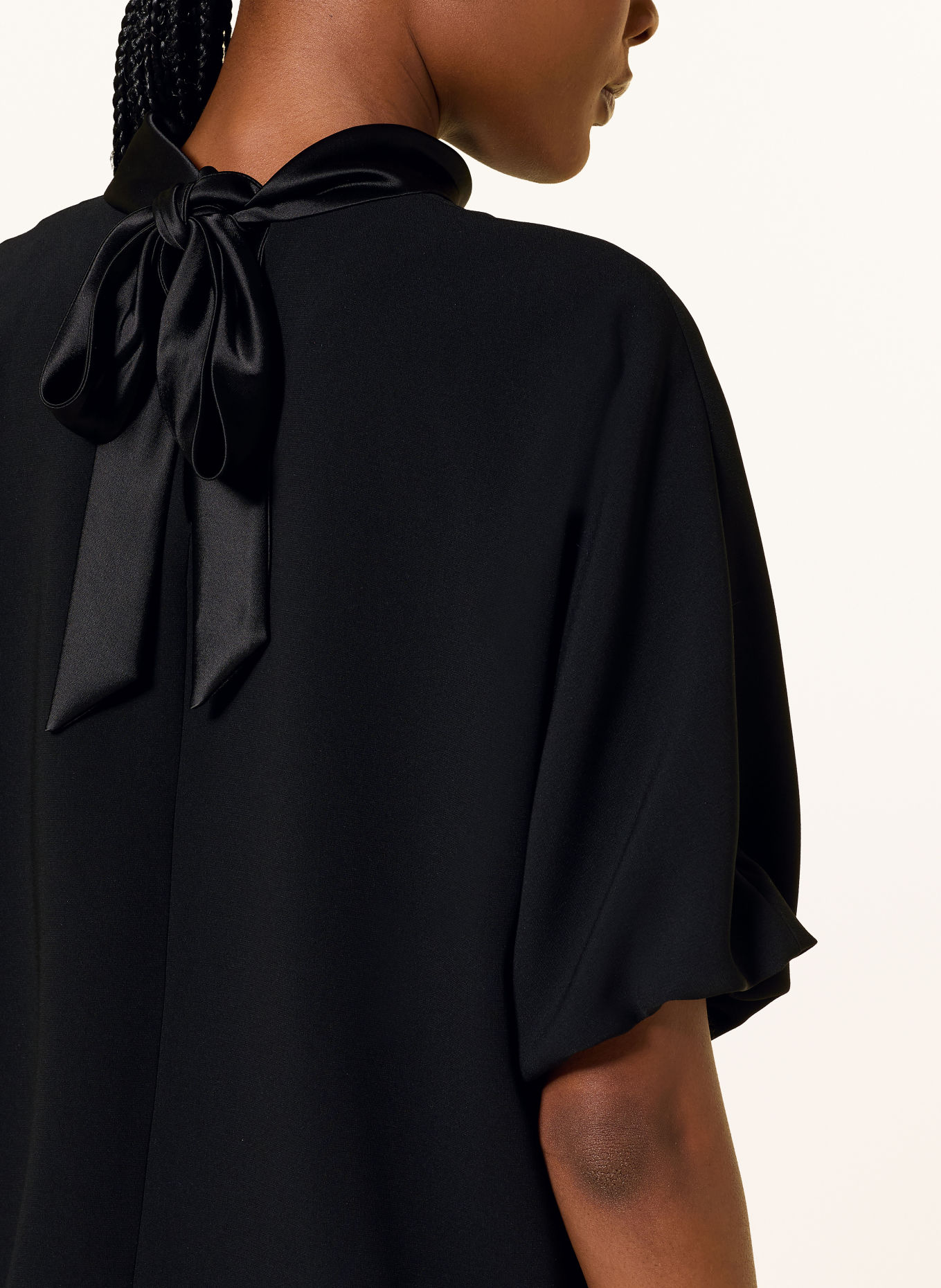 LUISA CERANO Tie-neck blouse with cutout: BLACK