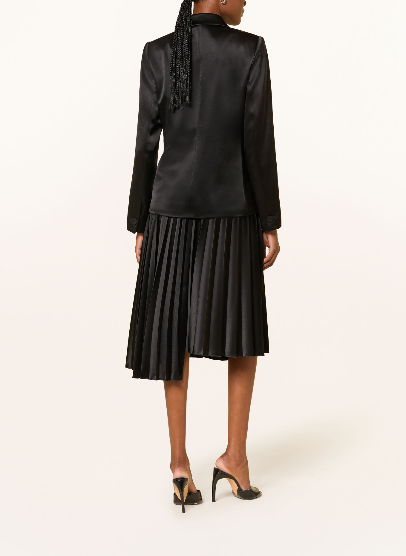 LUISA CERANO Blazer en satin: NOIR