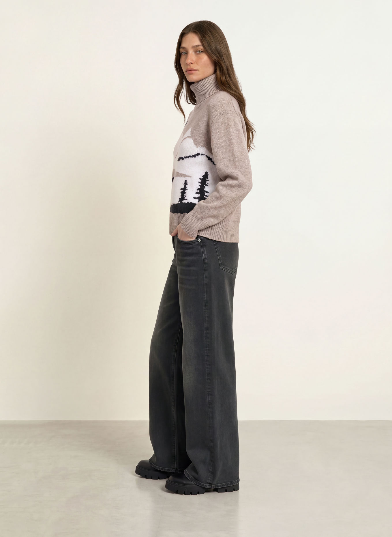 FTC CASHMERE Cashmere turtleneck sweater: TAUPE / ECRU / BLACK