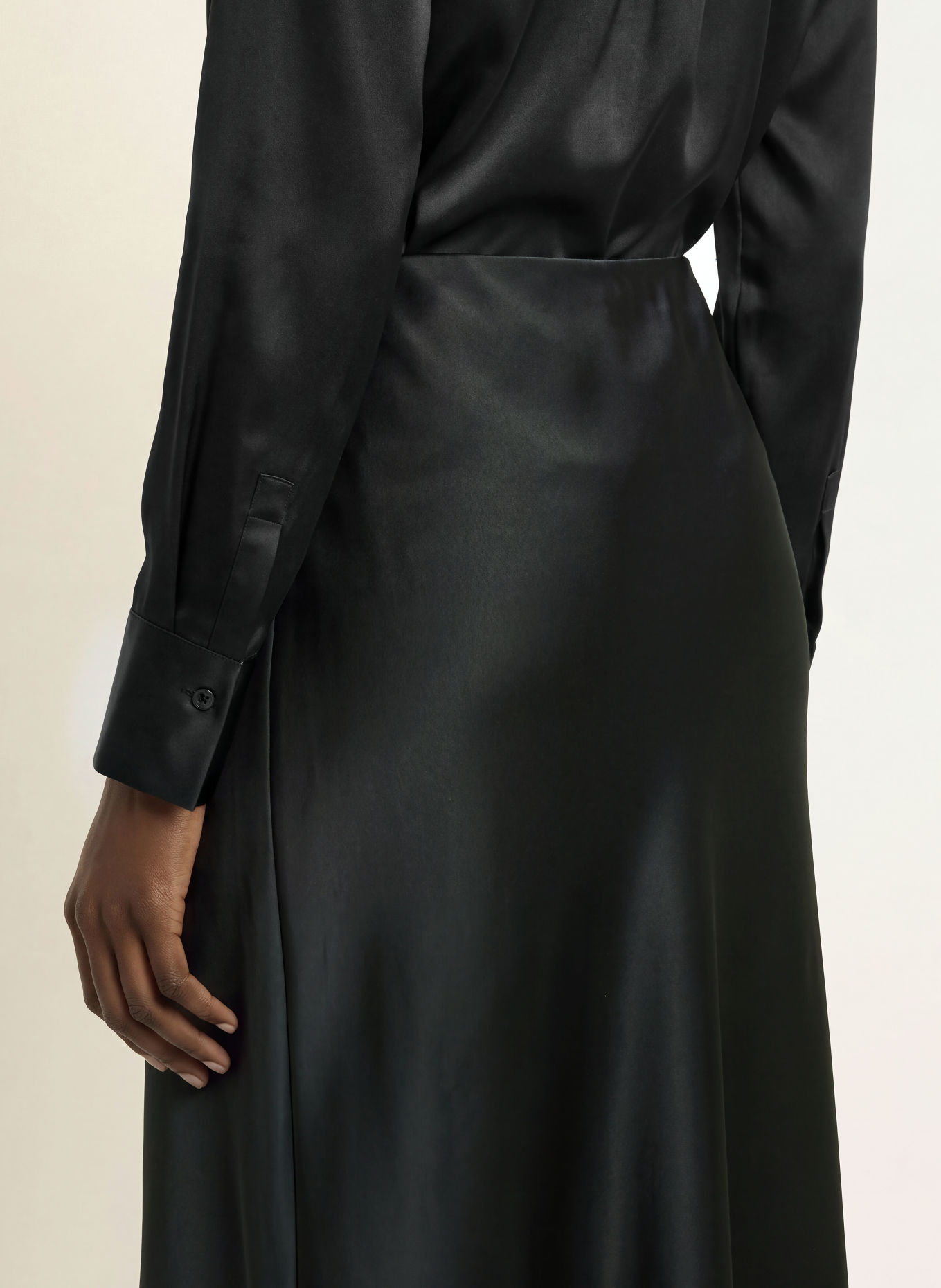 HERZENS RUBY Satin Skirt: BLACK