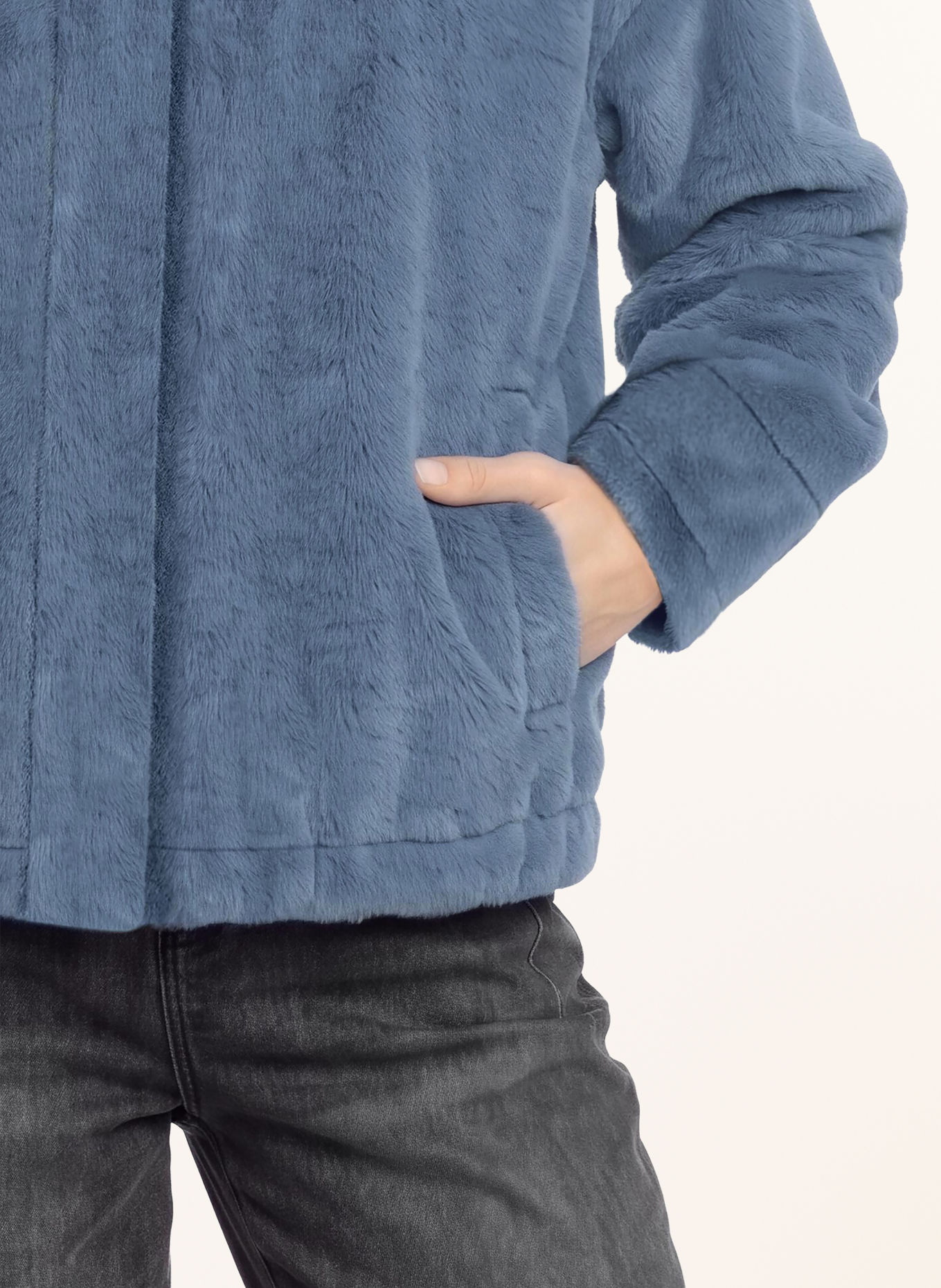 CARTOON Faux Fur Jacket: BLUE GRAY