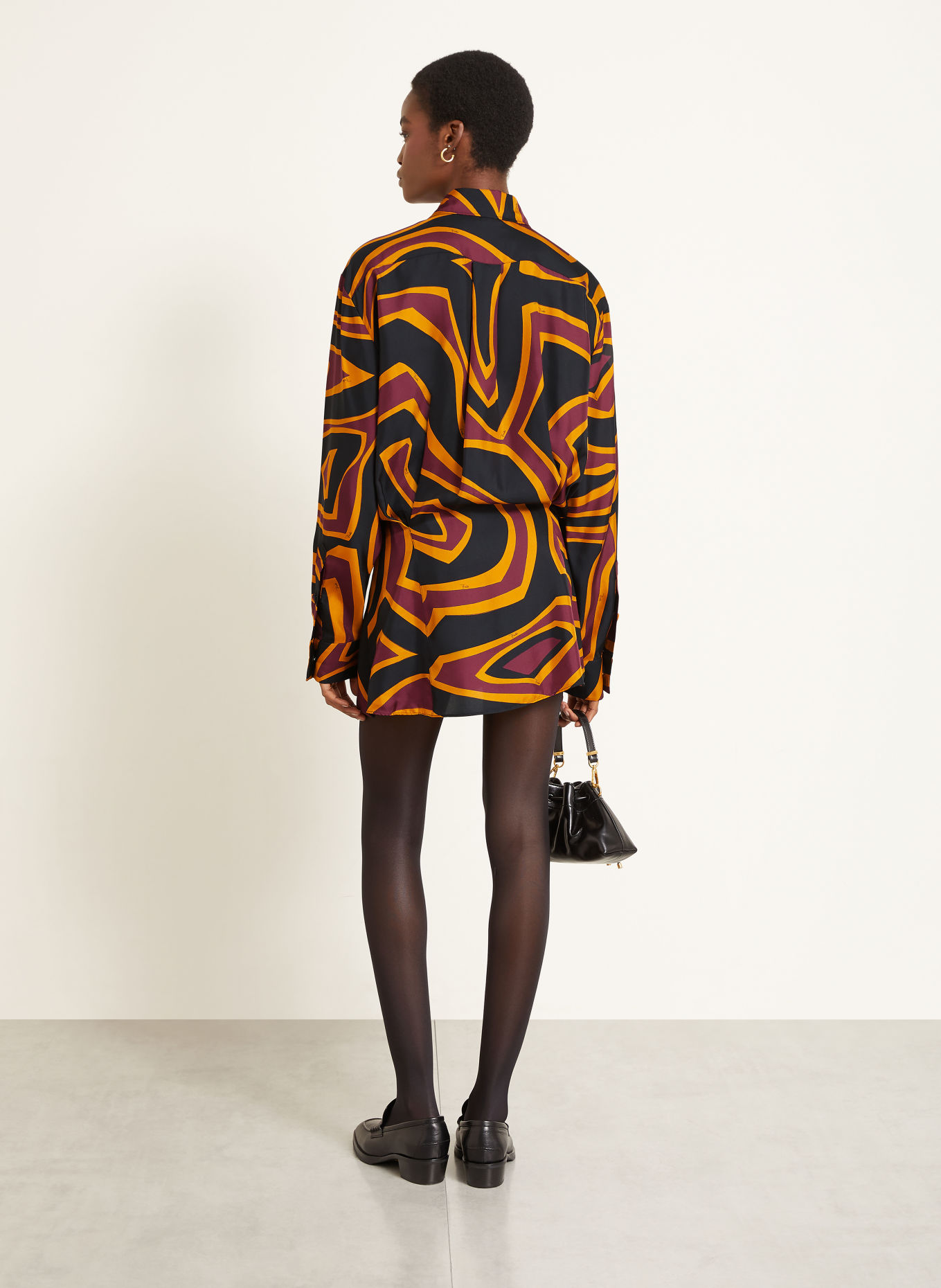 PUCCI Robe chemise en soie: NOIR / ROUGE FONCÉ / ORANGE