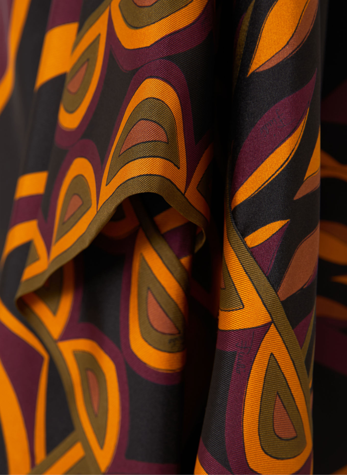 PUCCI Zijden blouseshirt: ZWART / DONKERROOD / ORANJE
