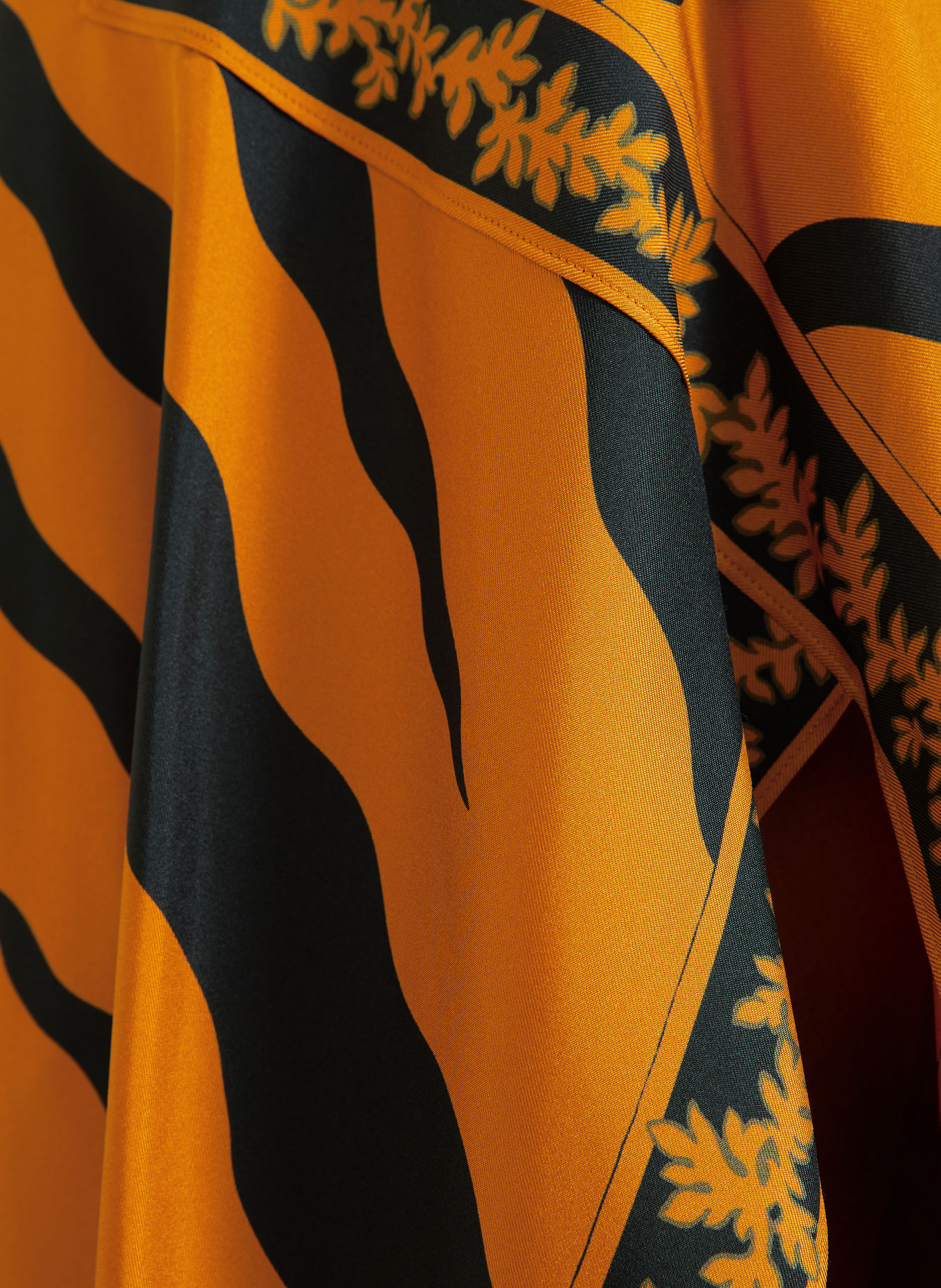 PUCCI Jupe en soie à effet cache-cœur: ORANGE FONCÉ / NOIR