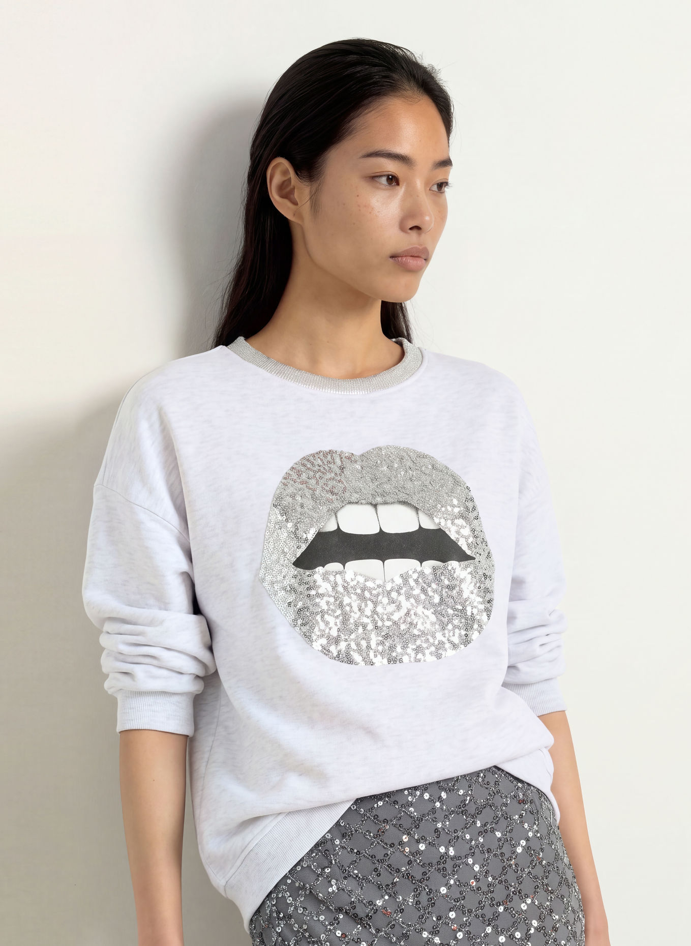 miss goodlife Sweatshirt mit Pailletten und Glitzergarn: HELLGRAU / SILBER / SCHWARZ