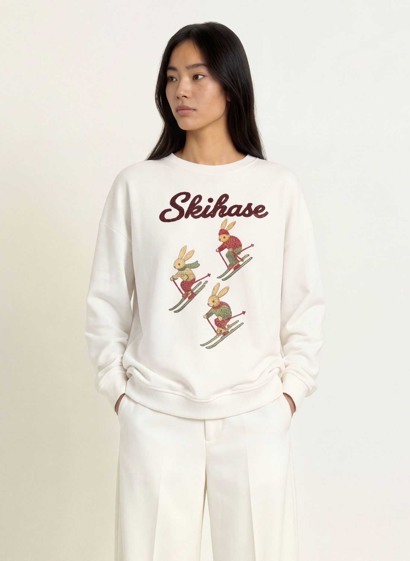 miss goodlife Sweatshirt mit Pailletten: ECRU / DUNKELROT / GRÜN