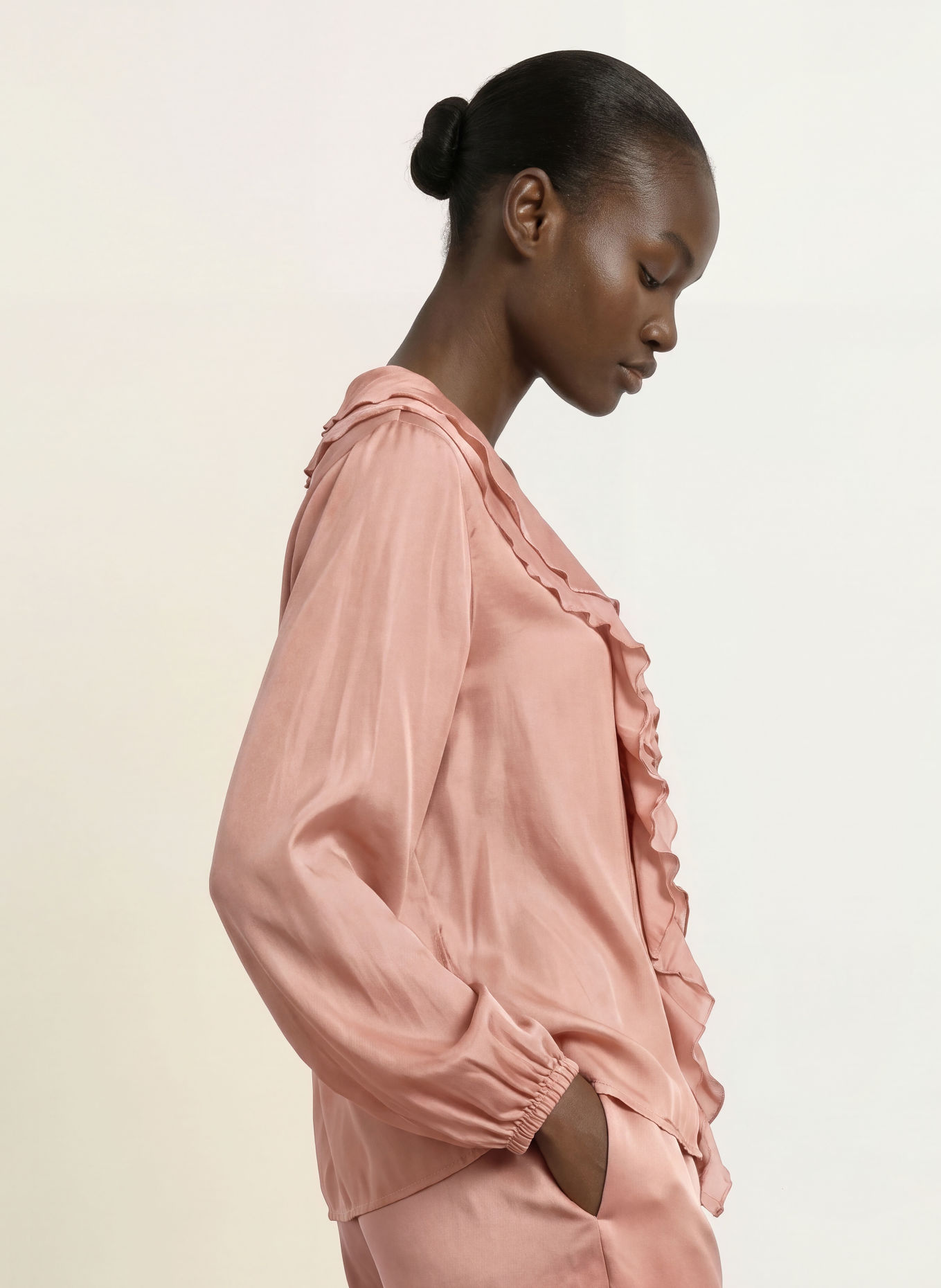 HEMISPHERE Seidenbluse mit Volants: ALTROSA