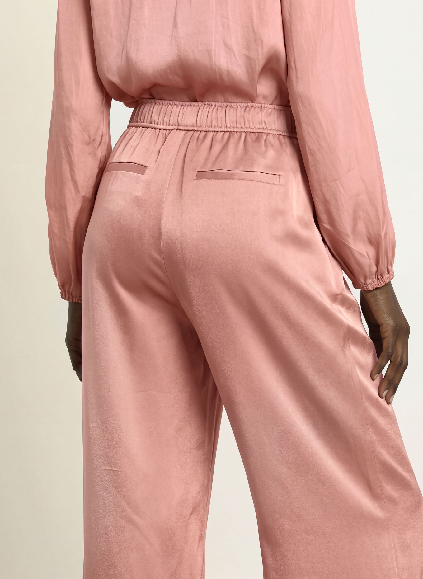 HEMISPHERE Satinhose mit Seide: ROSÉ