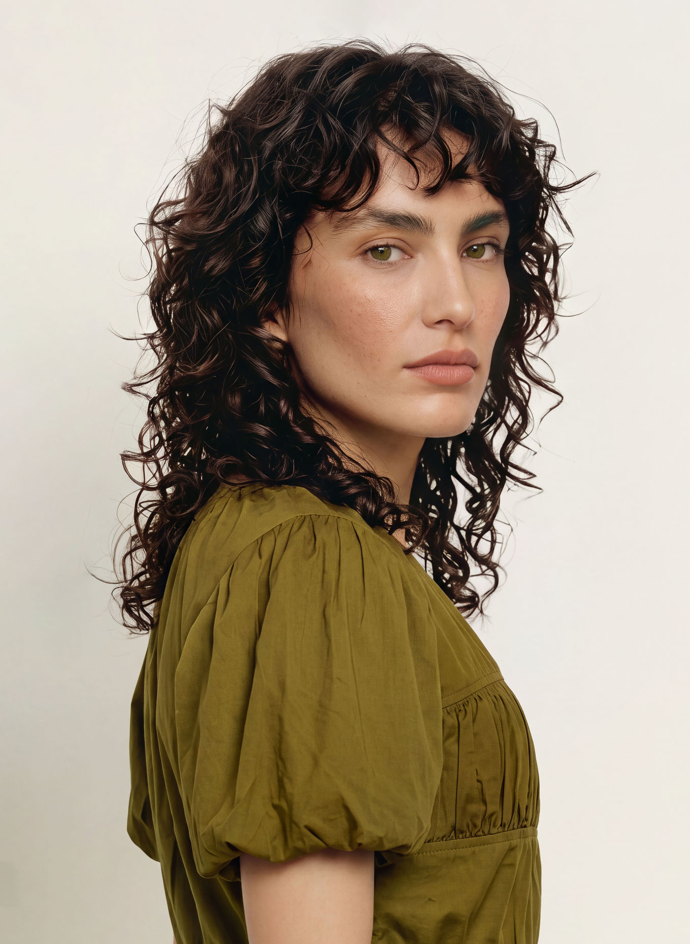 DAMSON MADDER. Blusenshirt HADLEY: OLIV