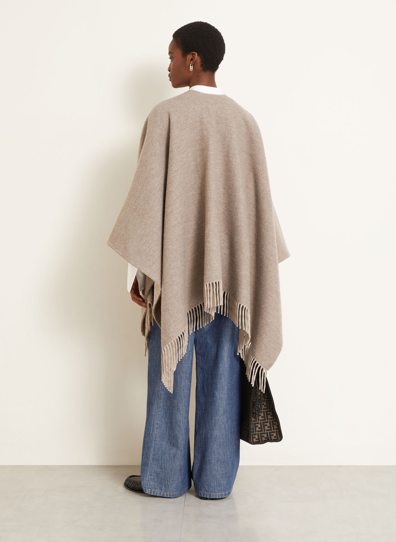 FENDI Cape with cashmere: GRAY