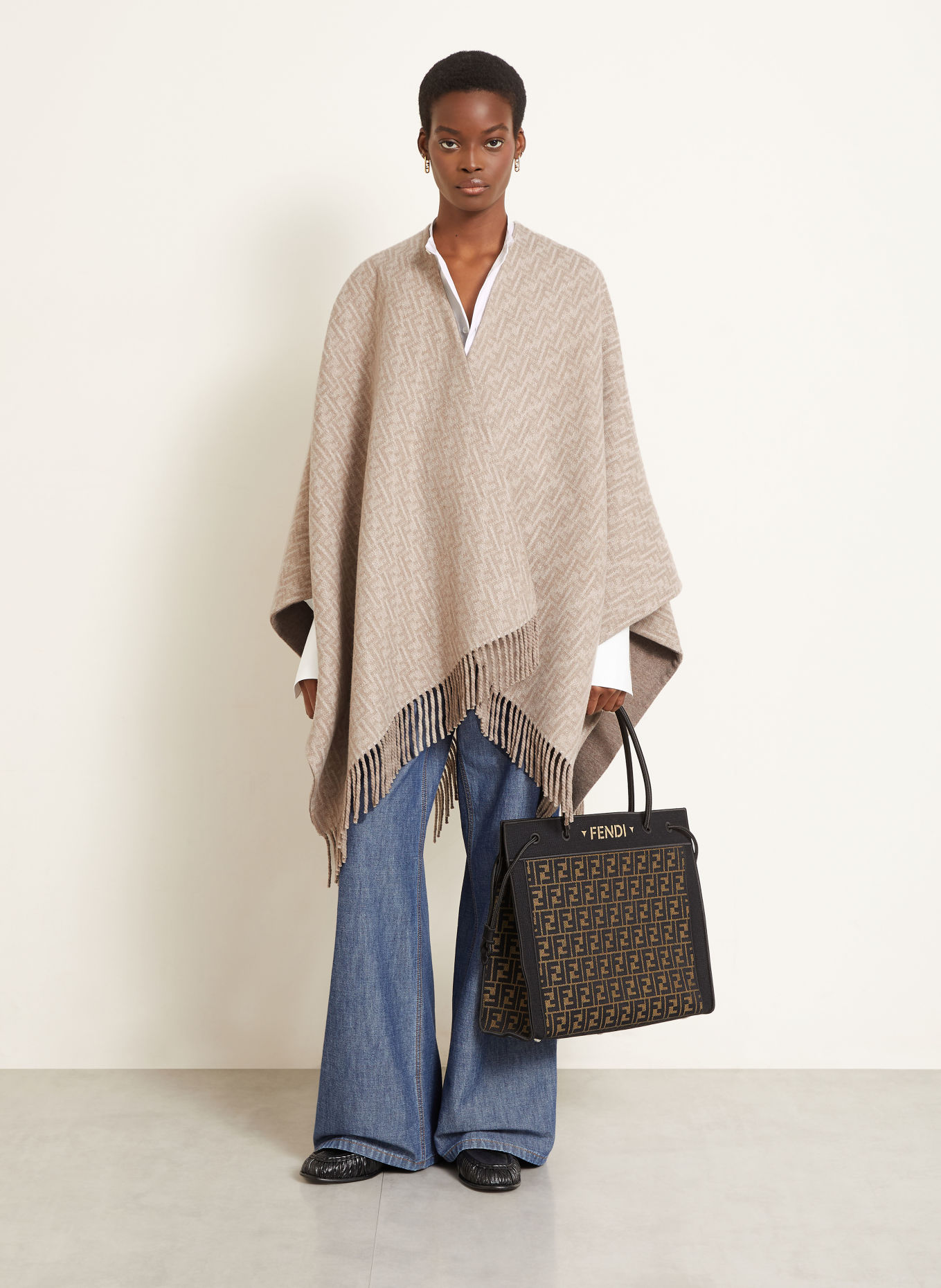 FENDI Cape with cashmere: GRAY