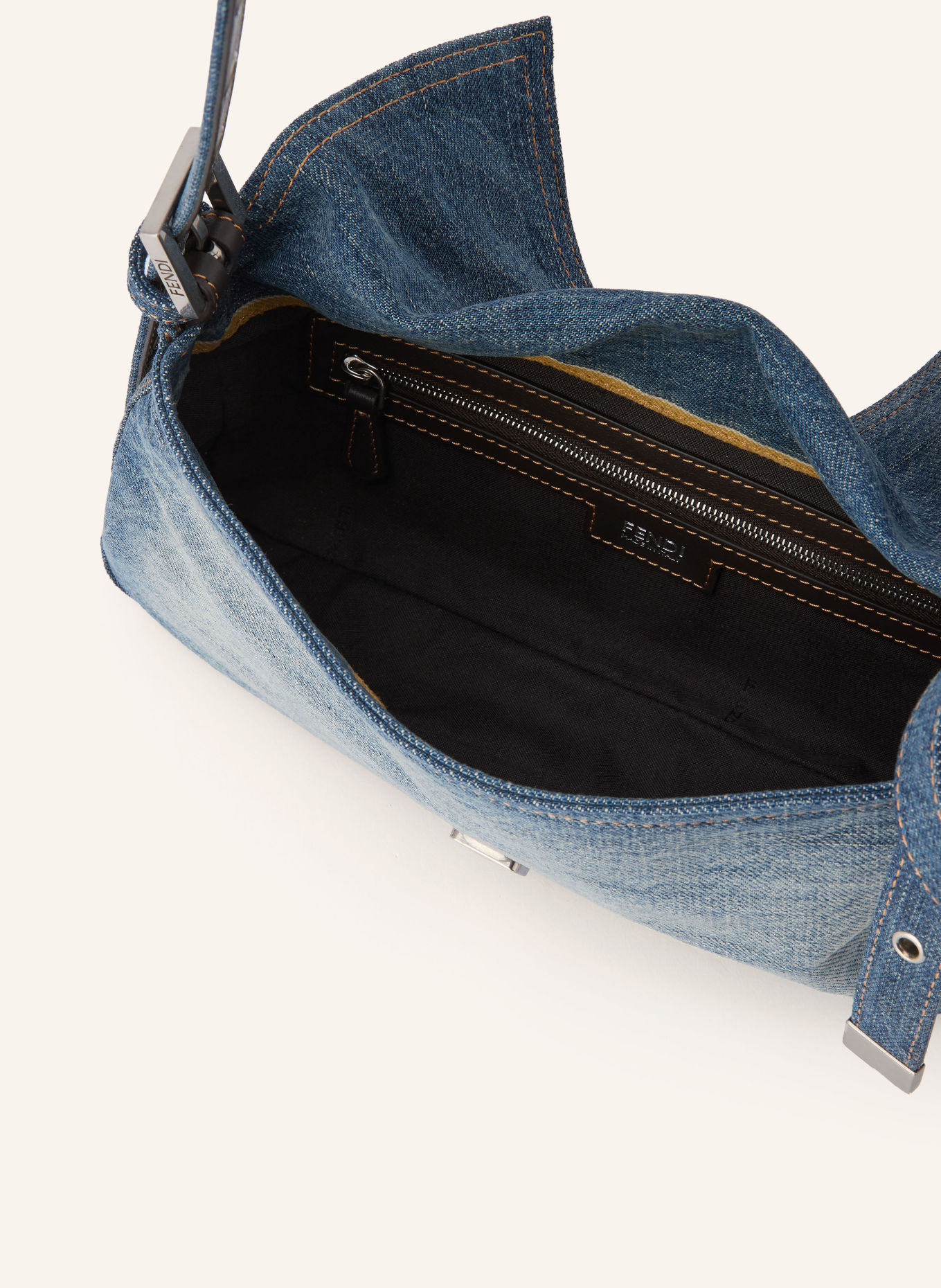 FENDI BAGUETTE Handbag: BLUE
