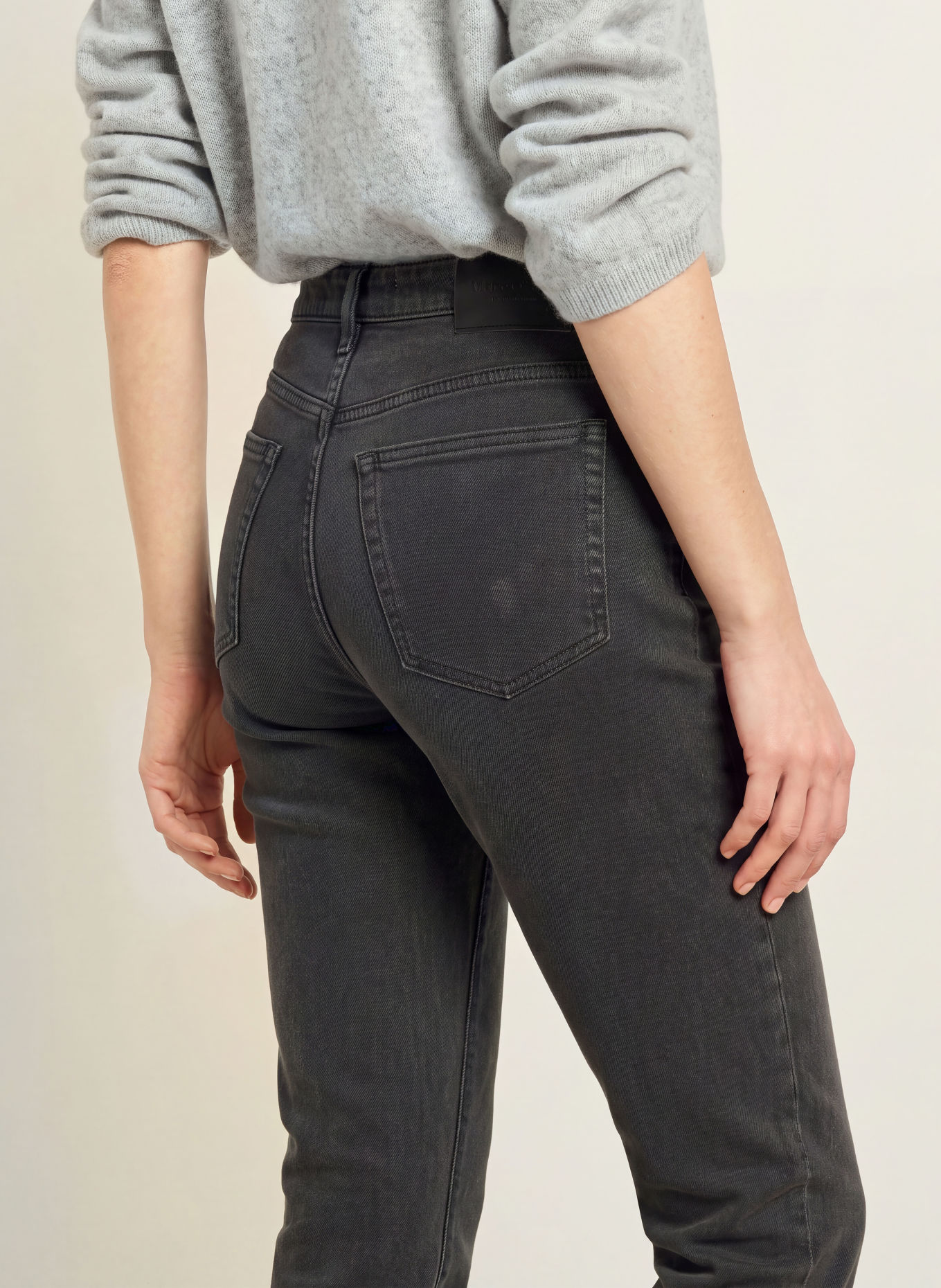 Marc O'Polo Cropped Jeans MALA: 0345 Broken Graphite