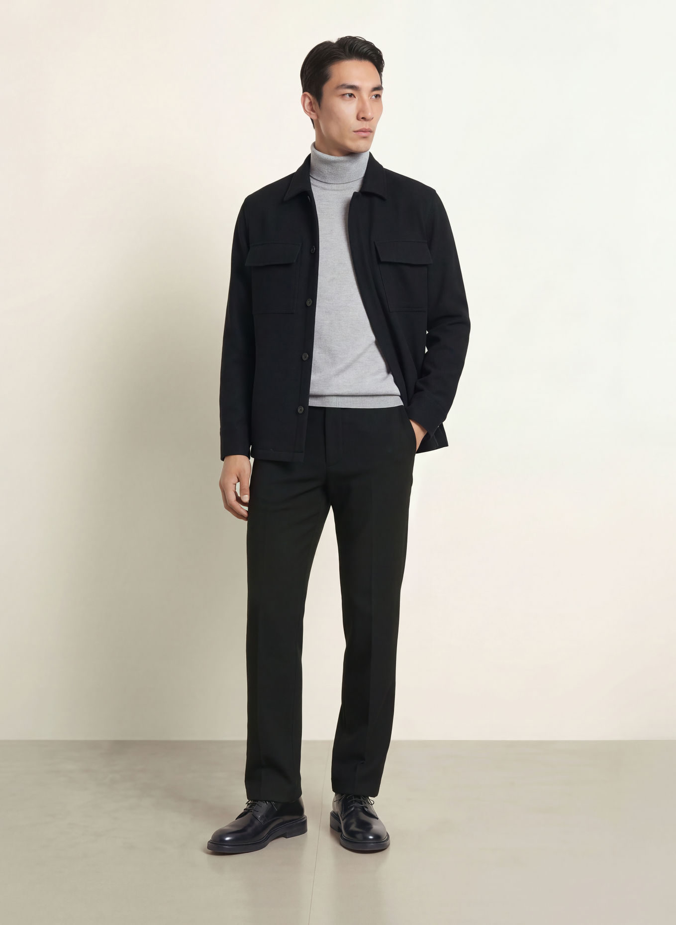 CRUNA Chinos Regular Fit: MØRKEBLÅ