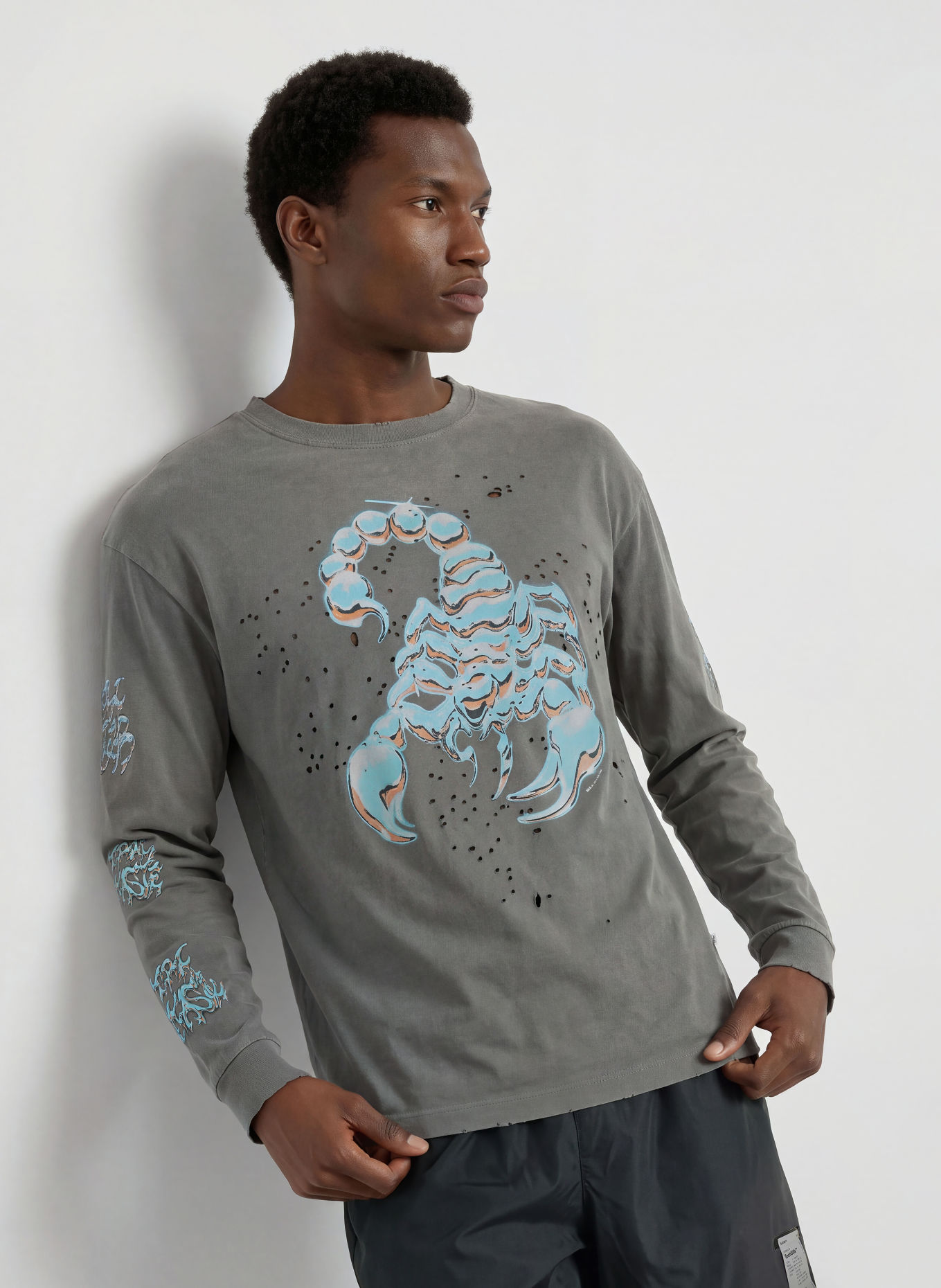 SATISFY MOTHTECH Long-sleeve shirt: GRAY / LIGHT ORANGE / LIGHT BLUE