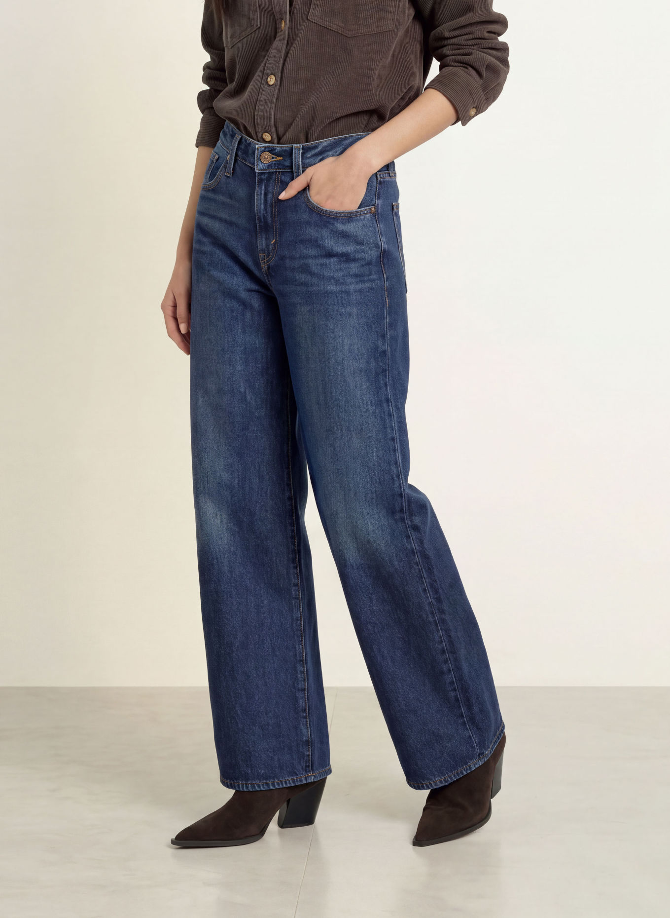 Levi's® Wide Leg Jeans MIDDY: 01 Dark Indigo - Worn In
