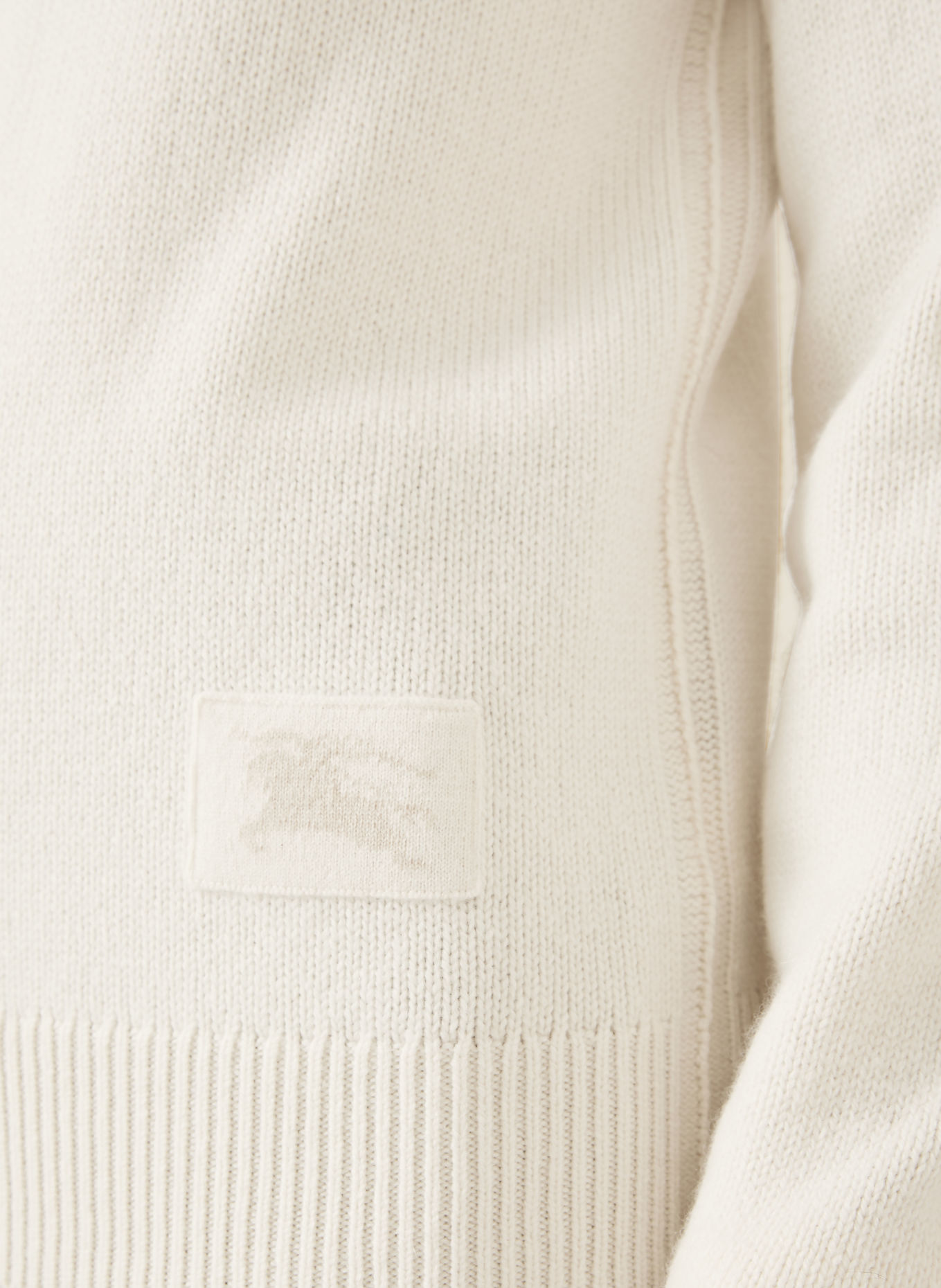 BURBERRY Cashmere Sweaters: CREAM