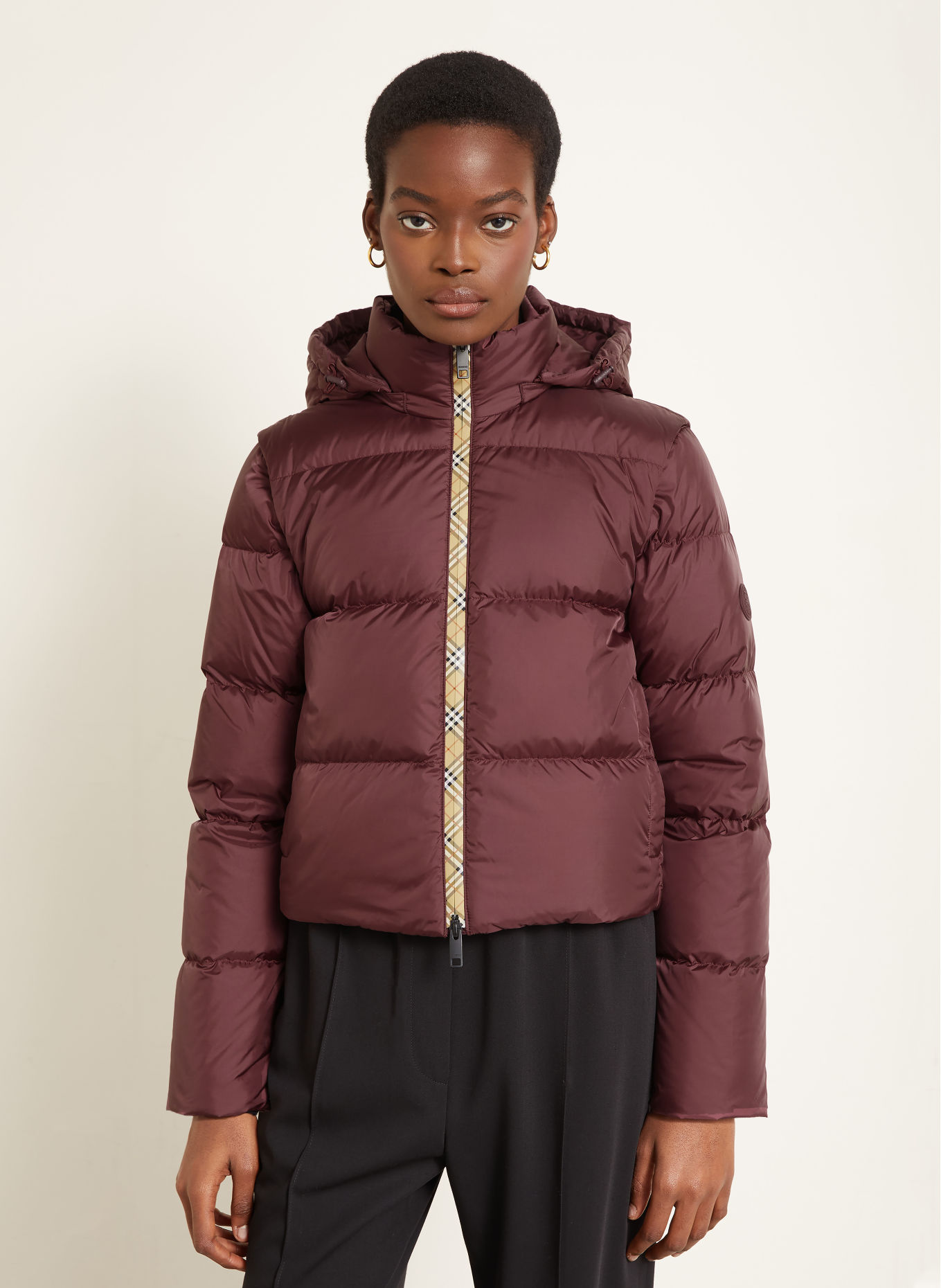 BURBERRY Daunenjacke mit abnehmbarer Kapuze: DUNKELLILA