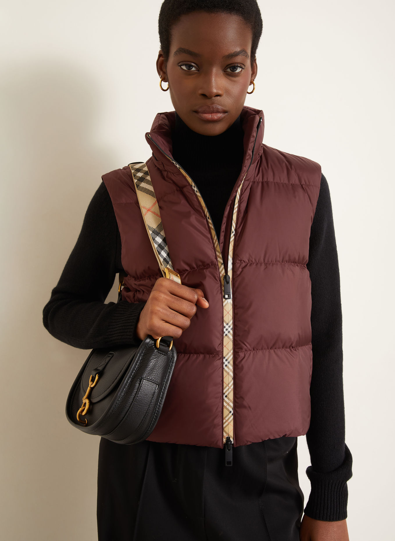 BURBERRY Daunenjacke mit abnehmbarer Kapuze: DUNKELLILA