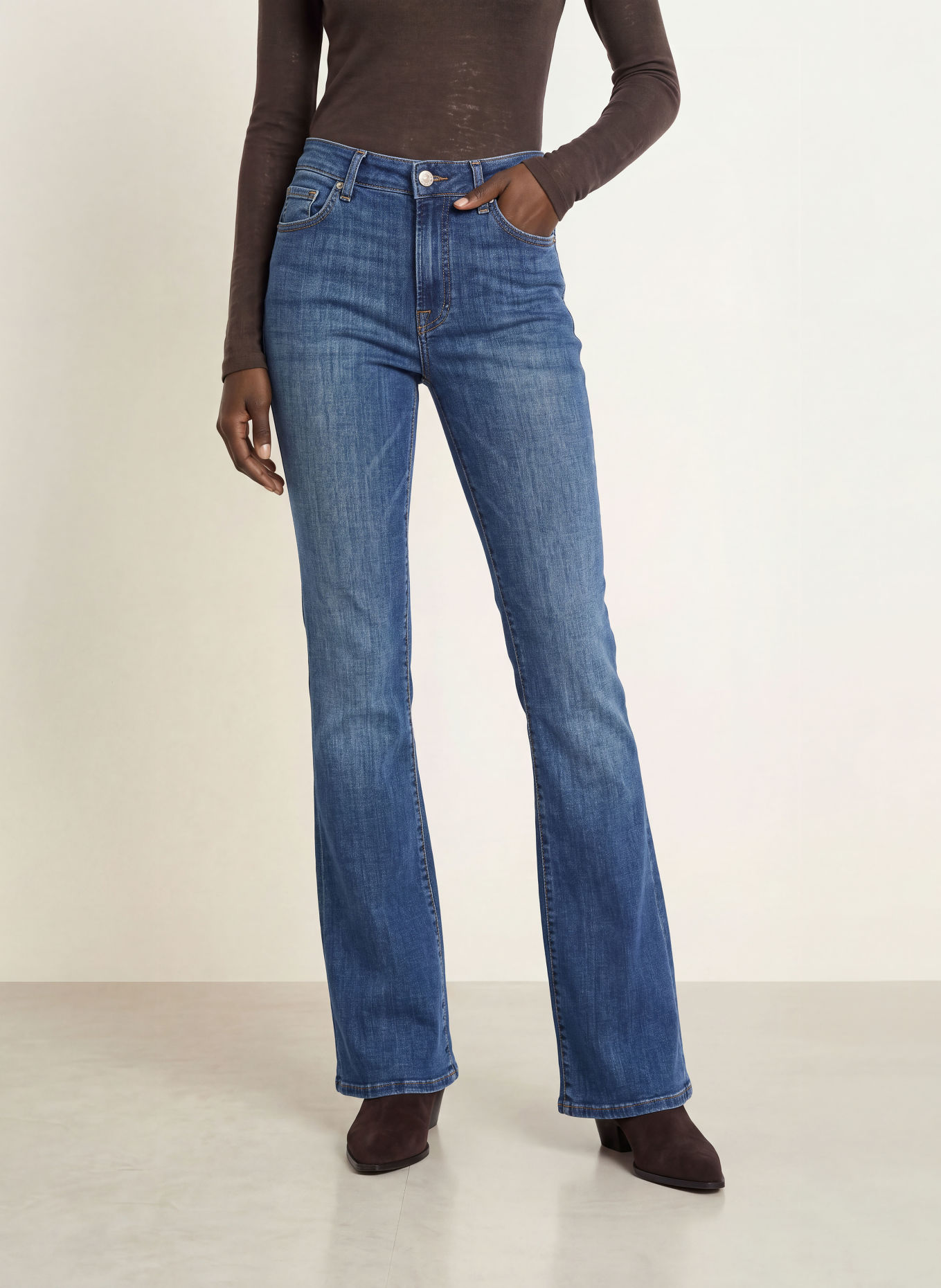 7 for all mankind Flared jeans THE LEGGY BOOTCUT: 1G7 Mid Blue
