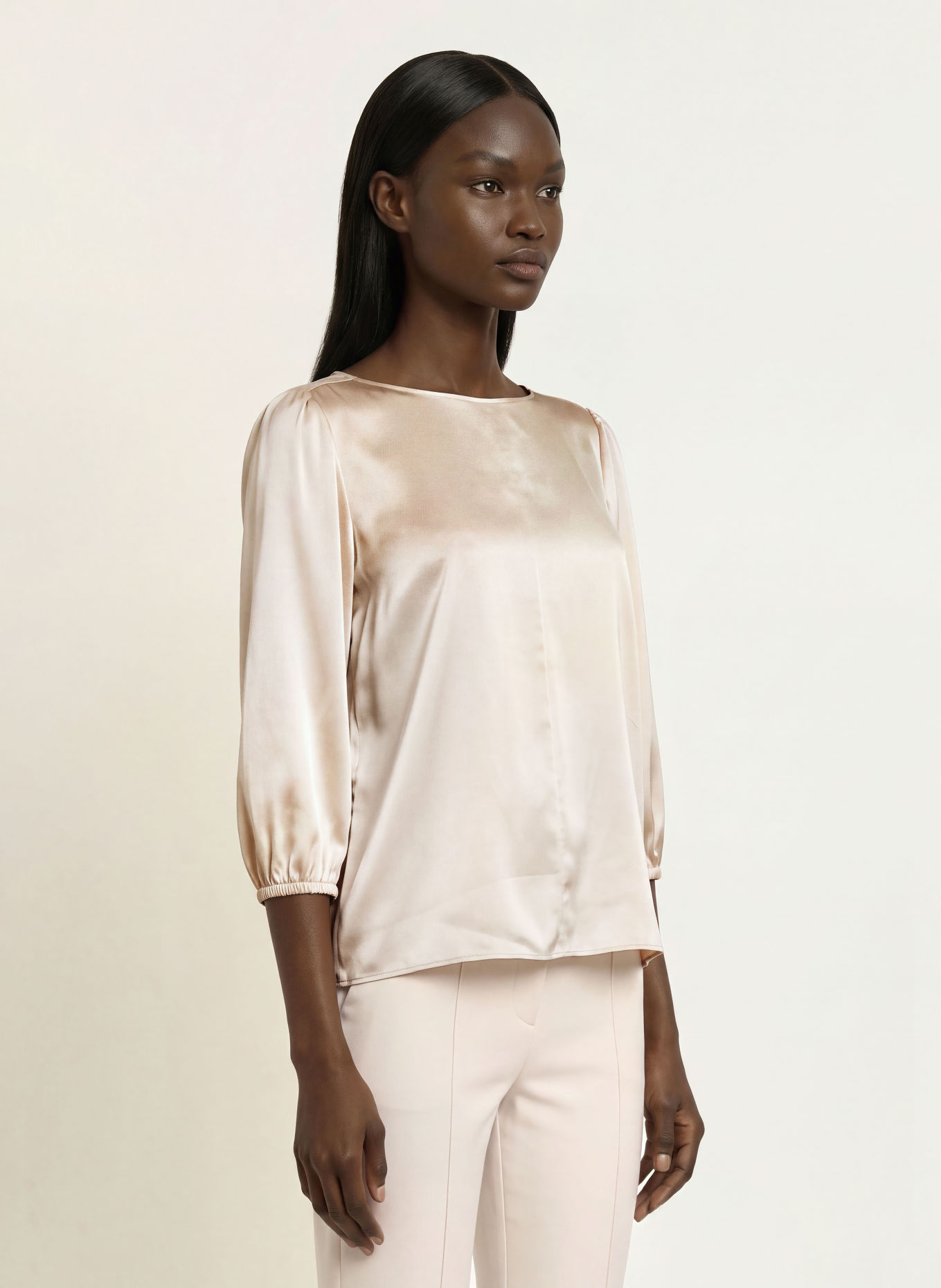 MARC CAIN Blusenshirt aus Seide mit 3/4-Arm: 153 Magnolia