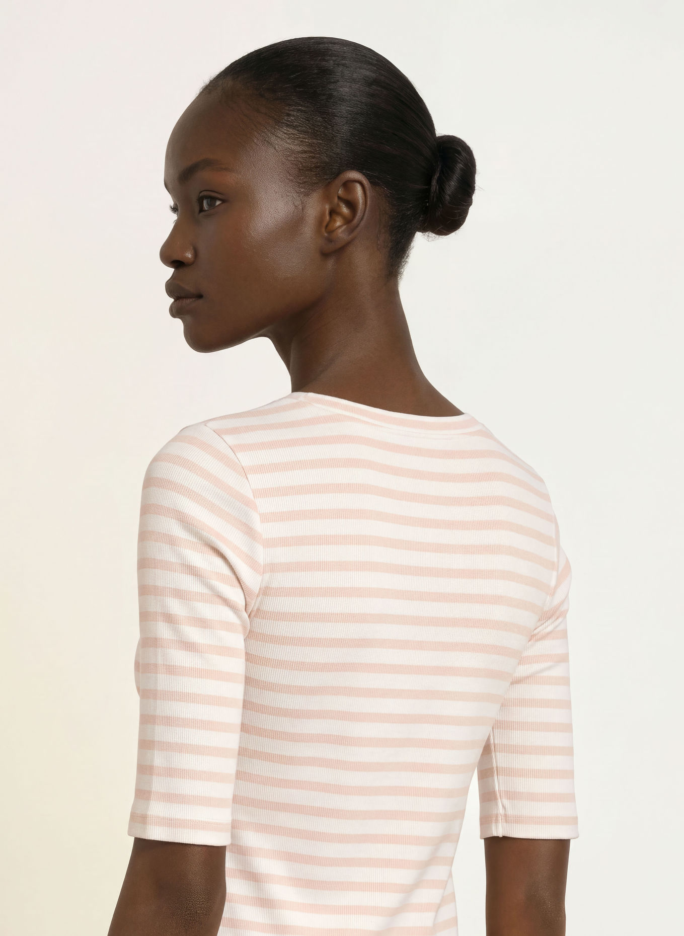 MARC CAIN T-Shirt: 153 Magnolia