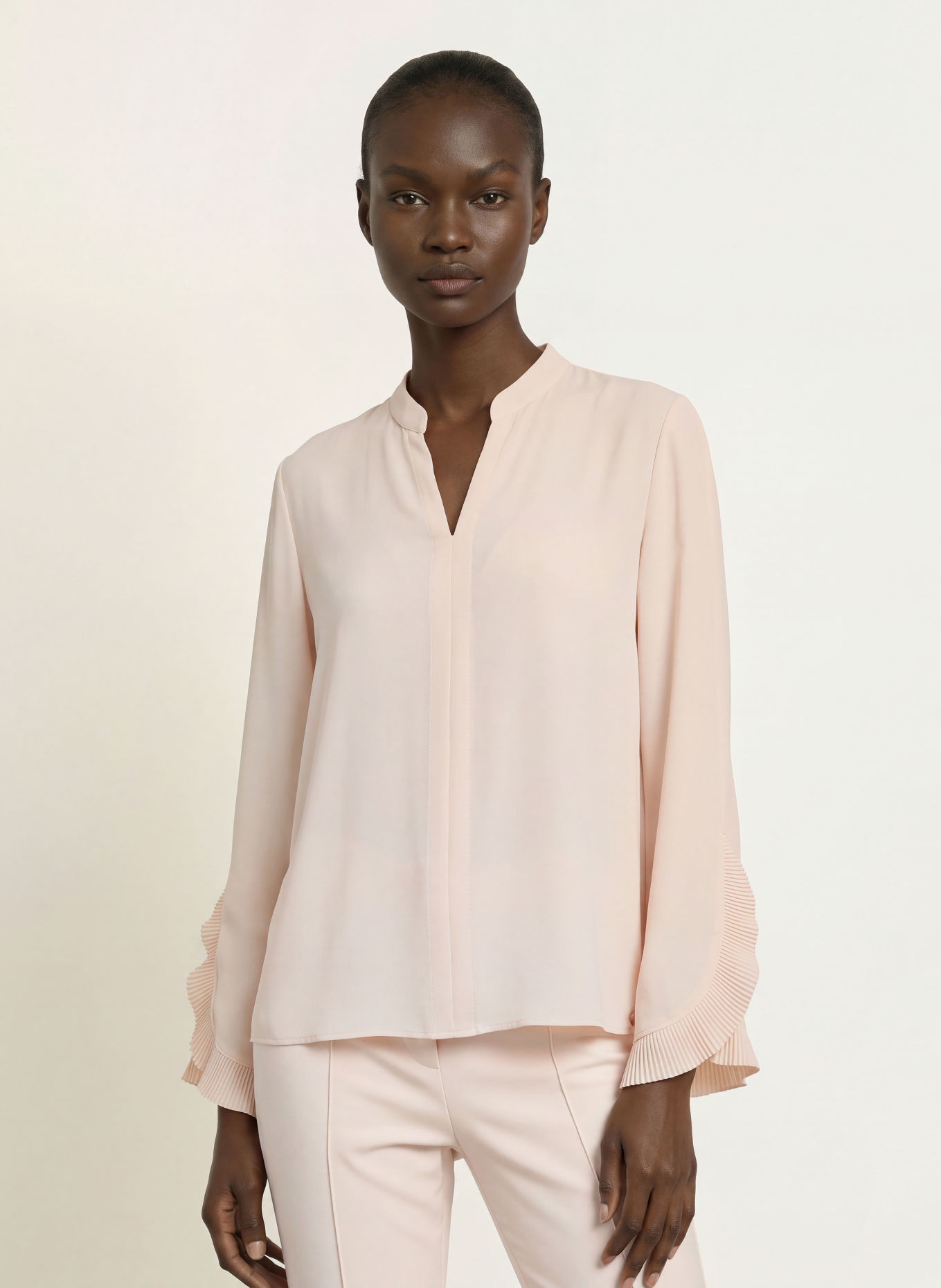 MARC CAIN Satinbluse: 153 Magnolia