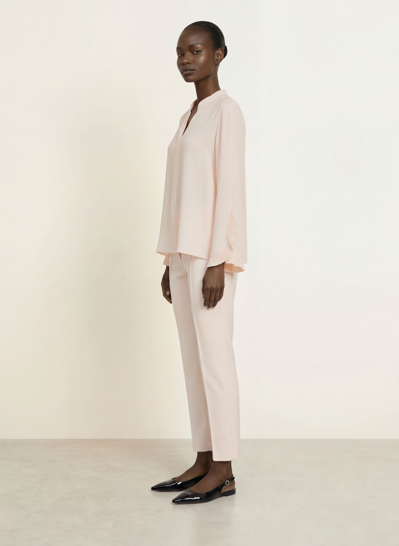 MARC CAIN Satinbluse: 153 Magnolia
