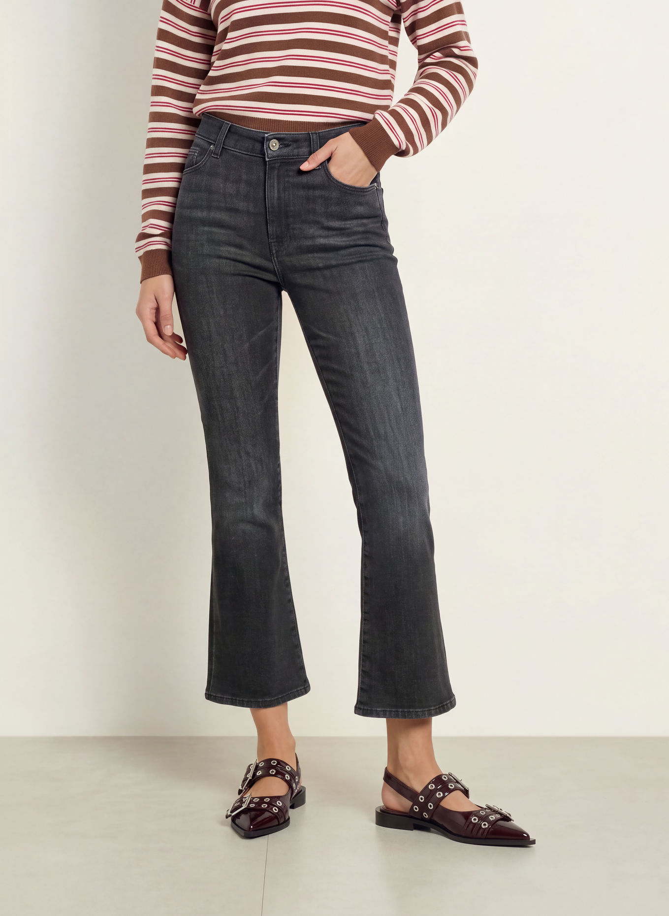 7 for all mankind Bootcut jeans CROPPED BOOT: 45O BLACKOUT
