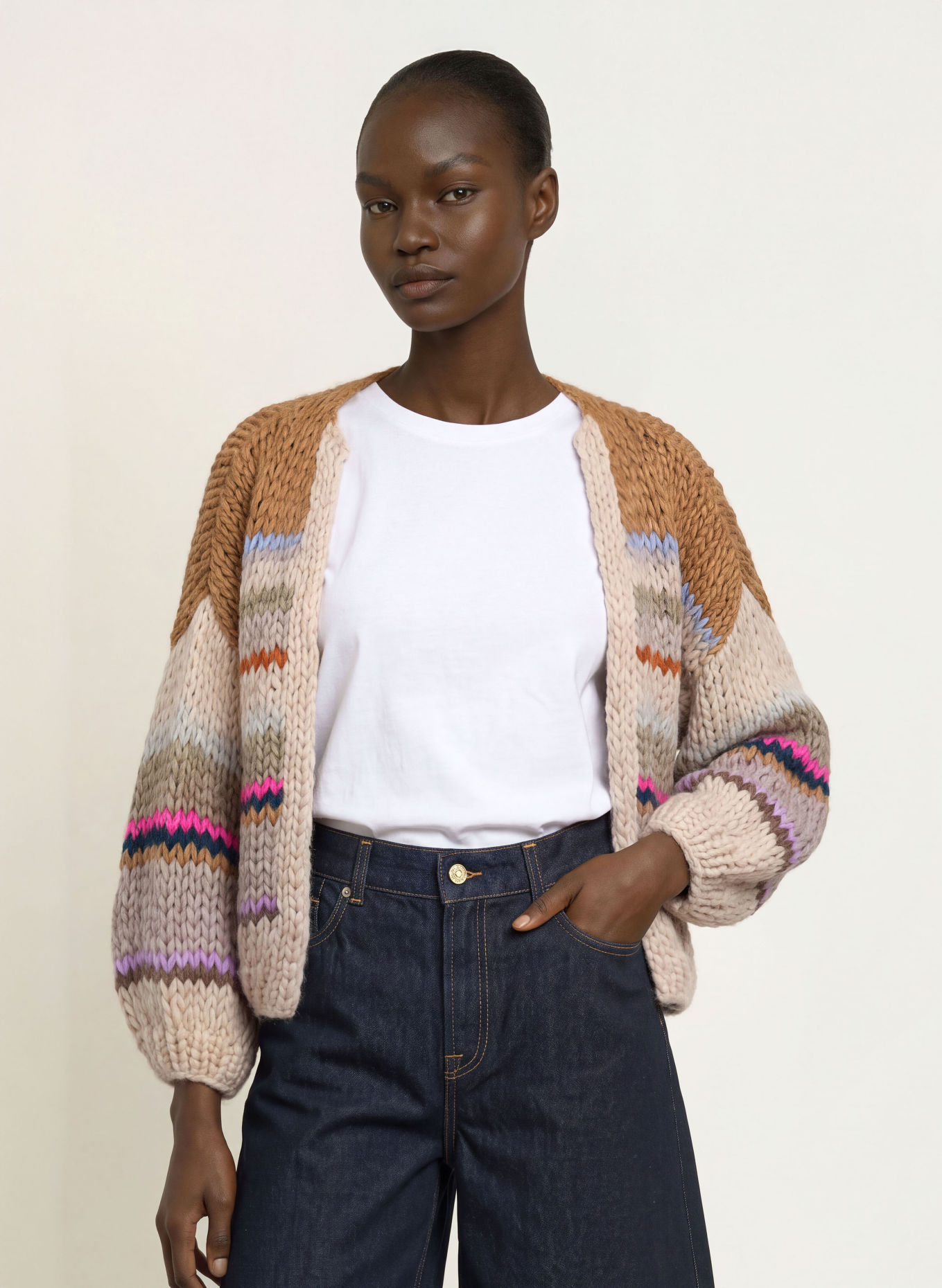 MAIAMI Gilet ouvert en maille avec de l'alpaga: CHAMEAU / ROSE FUCHSIA / BLEU CLAIR