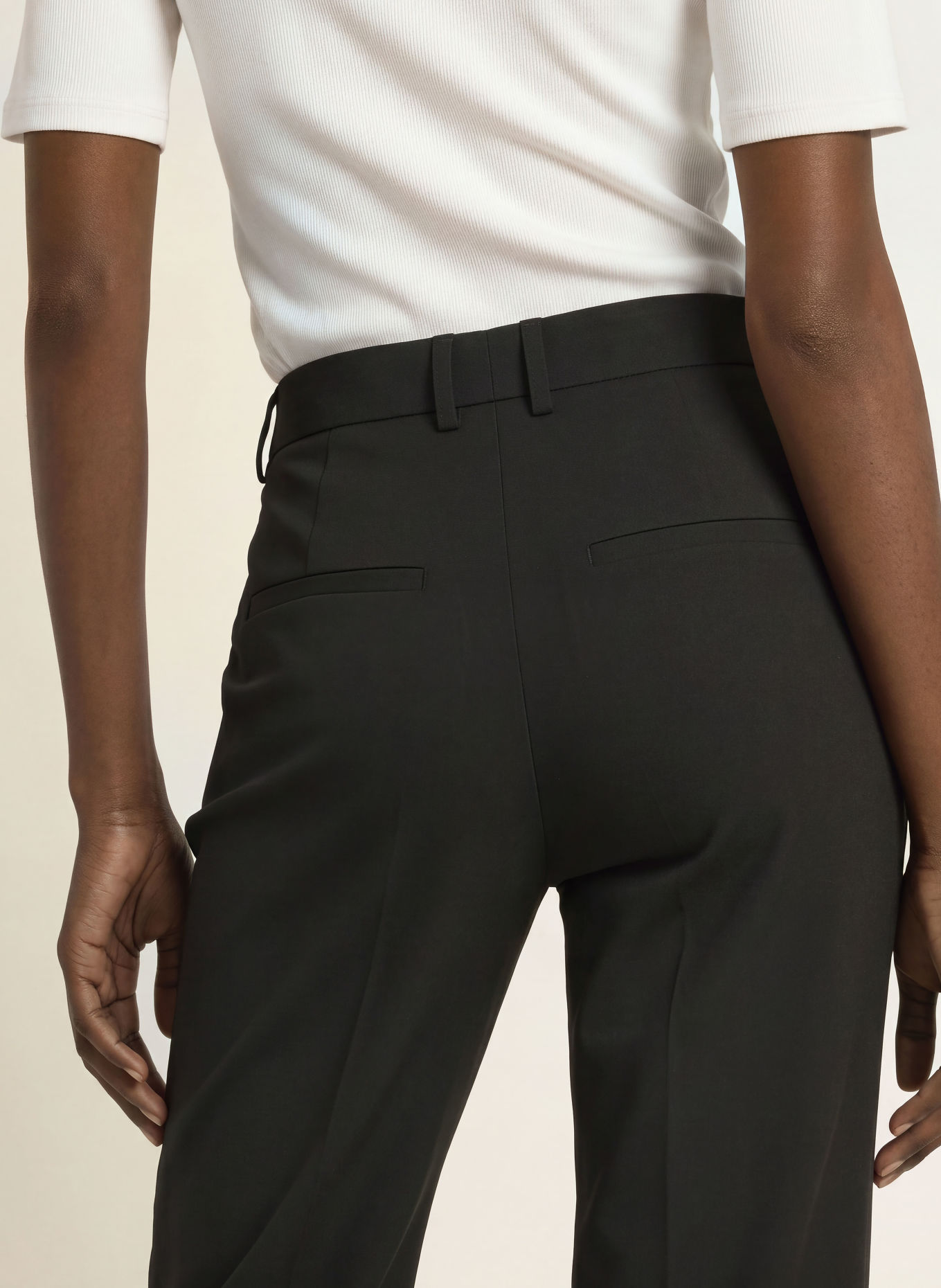 ARAKII Bootcut-Hose: SCHWARZ