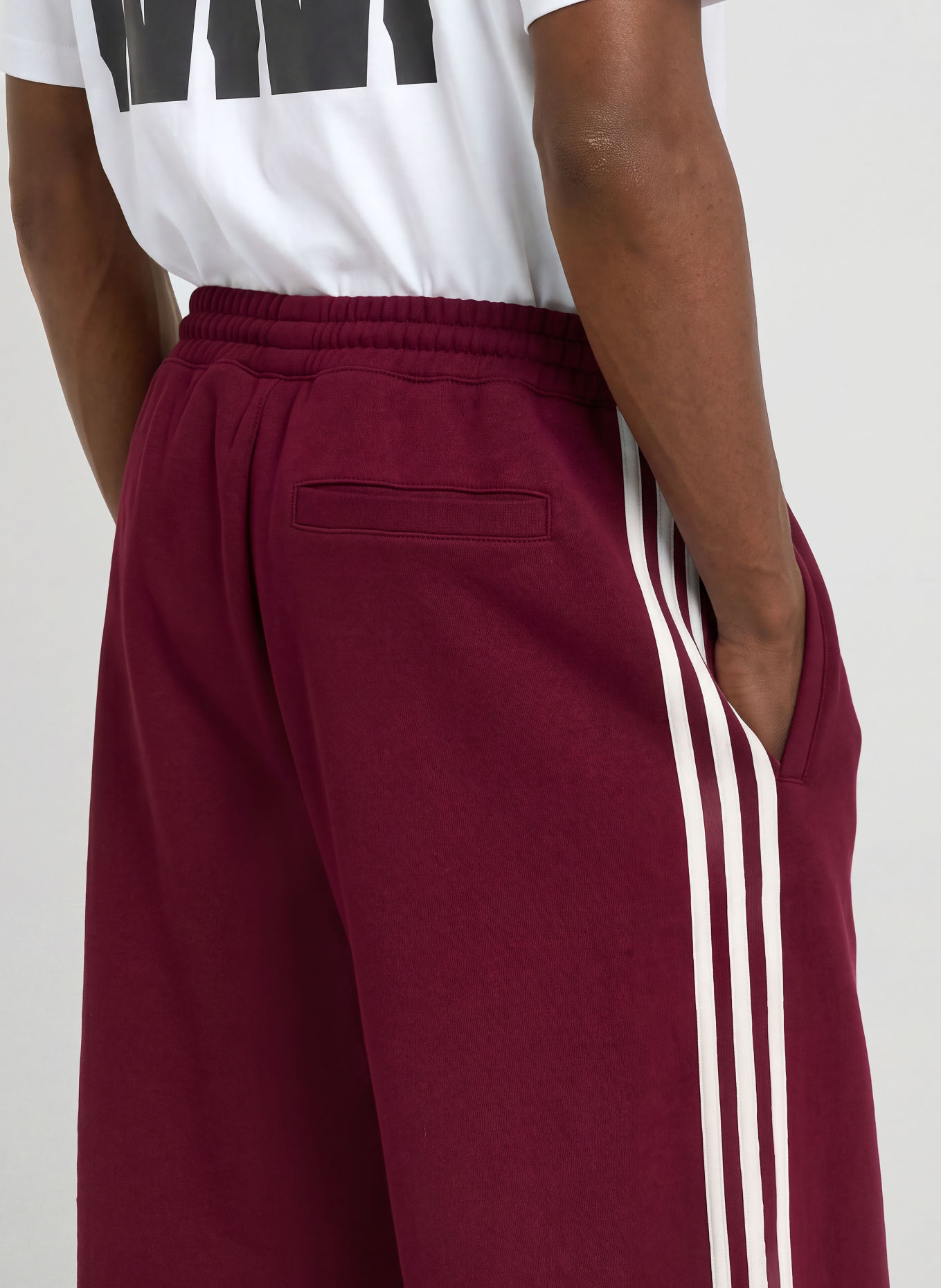 adidas Originals Sweatpants ADISIGNATURE 3 STRIPES: DUNKELROT / WEISS