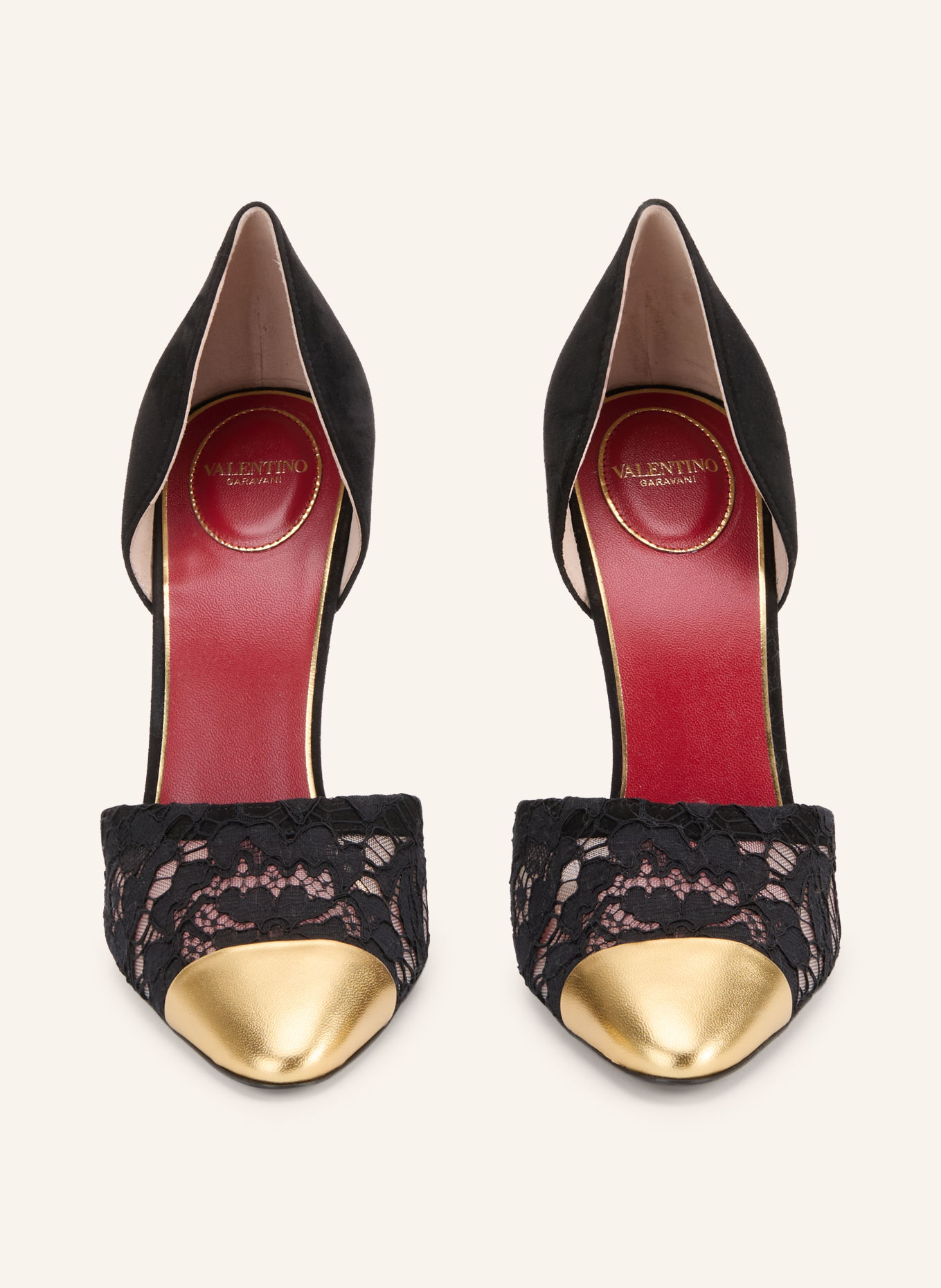 VALENTINO GARAVANI Escarpins SINEAD en dentelle: NOIR / OR
