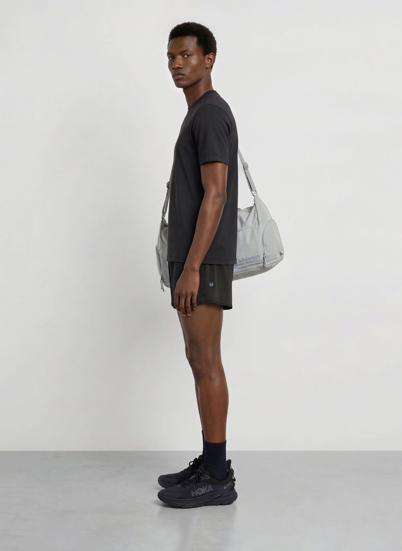 lululemon Pantaloni scurți de antrenament METAL VENT TECH: NEGRU