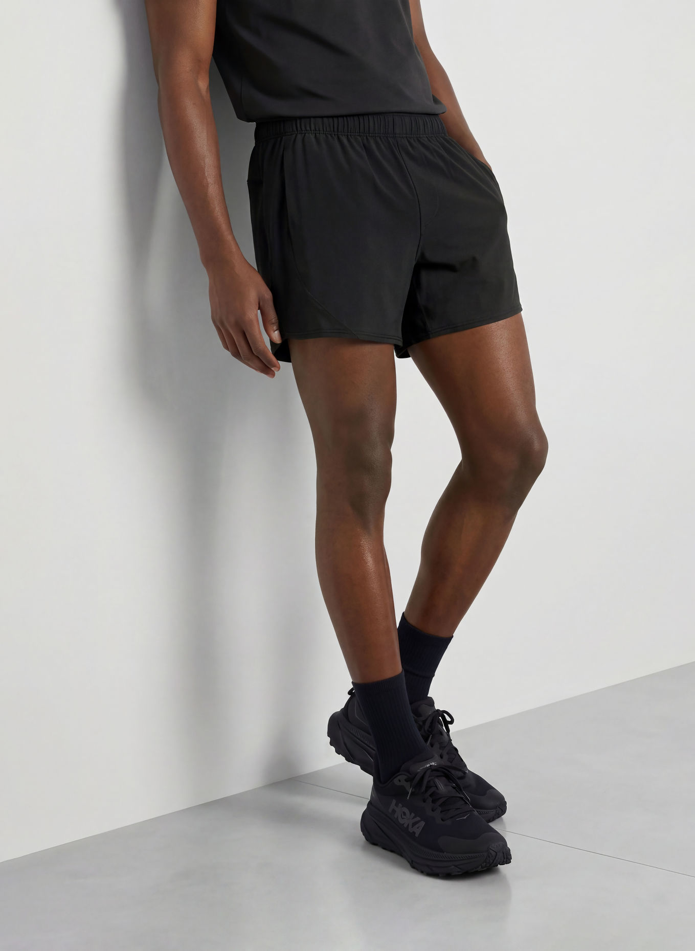 lululemon Pantaloni scurți de antrenament METAL VENT TECH: NEGRU