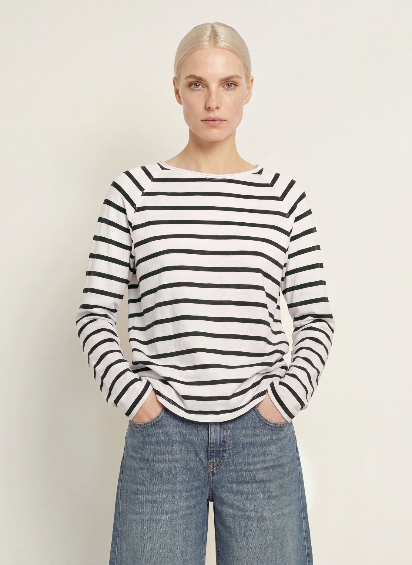 darling harbour Haut à manches longues: WHITE / NAVY