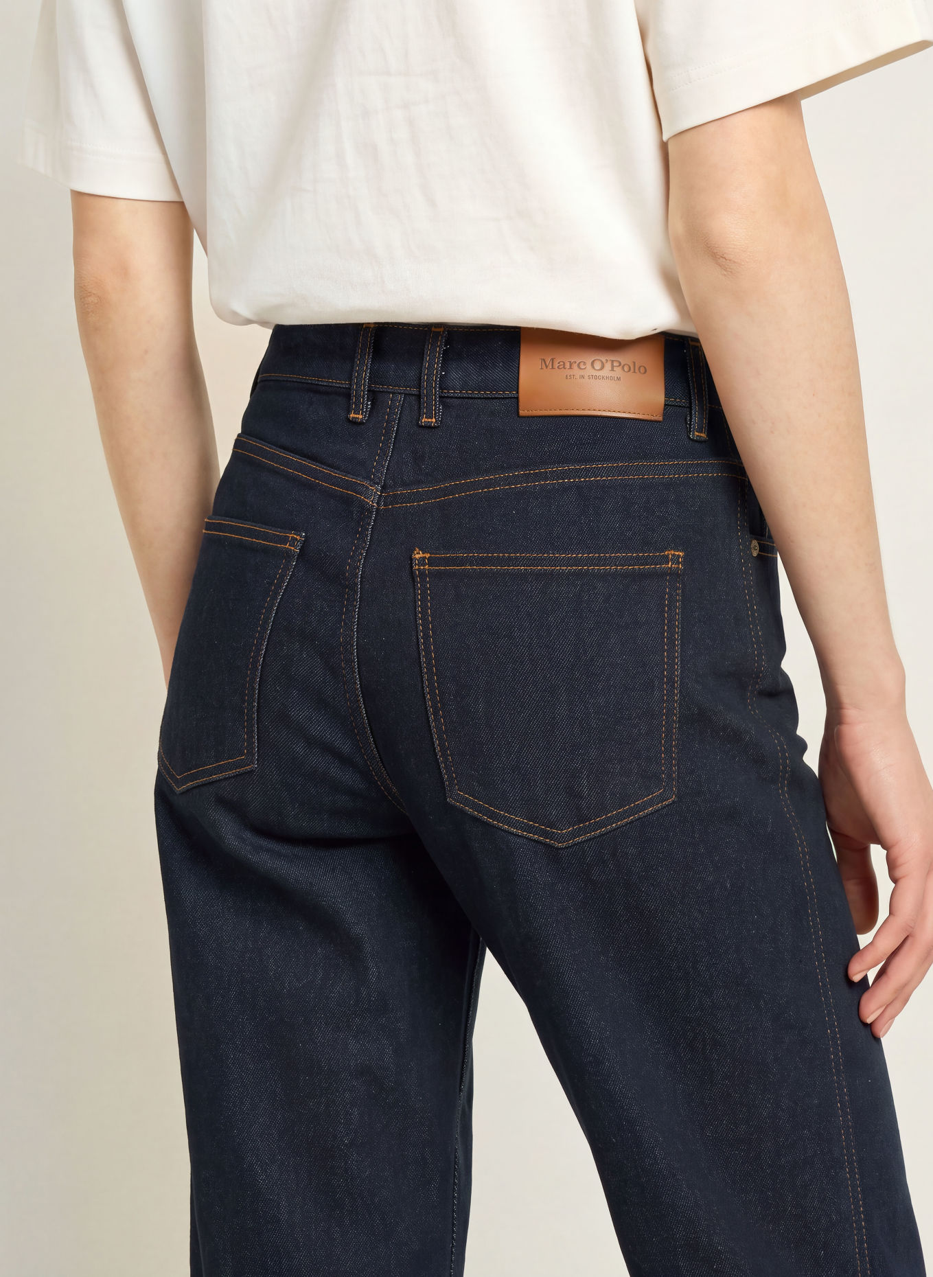 Marc O'Polo Jean barrel LARA: 4306 Dark Rinsed Wash