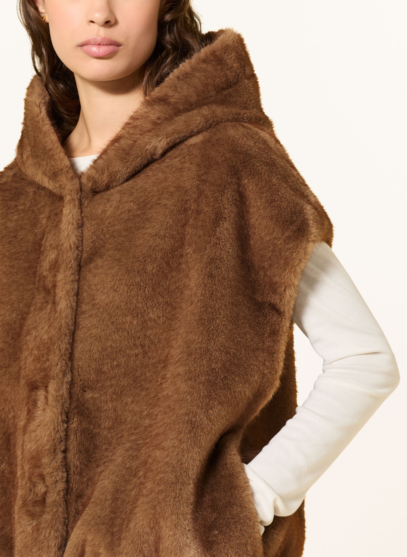 mabrun FOSCA Faux Fur Vest: BROWN