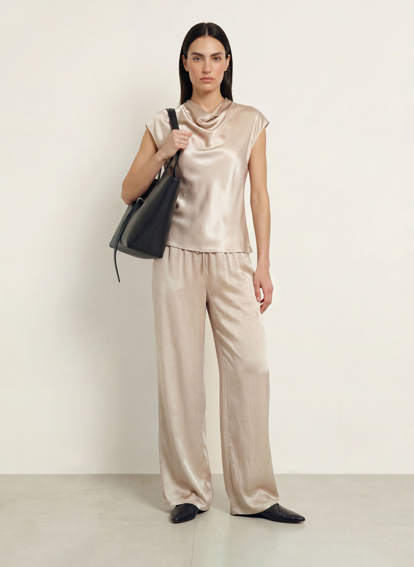 Rails Blusenshirt LORETTA aus Satin: BEIGE