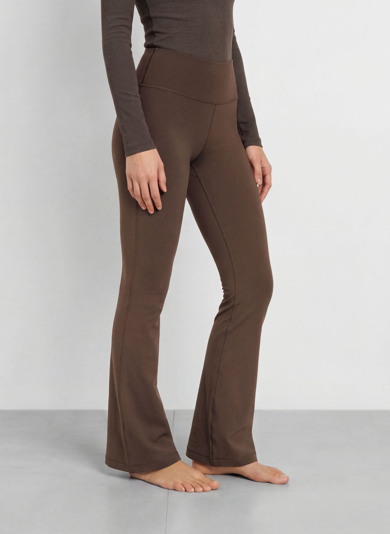 lululemon GROOVE NO LINE Leggings: DARK BROWN