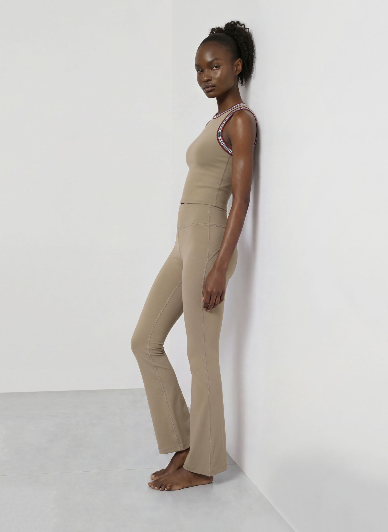 lululemon Tank Top GROOVE: BEIGE