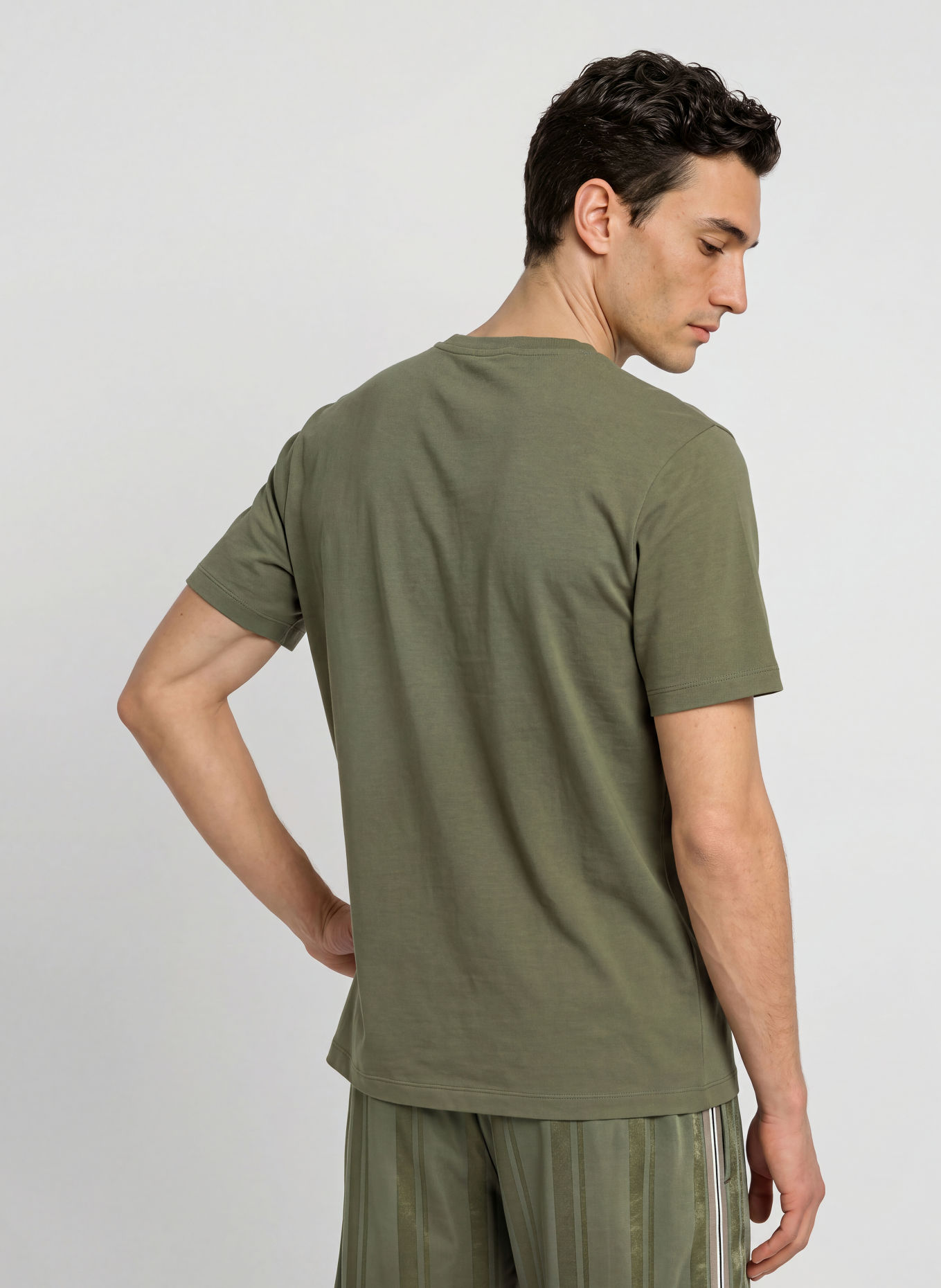 lululemon T-shirt technique ZEROED IN: OLIVE