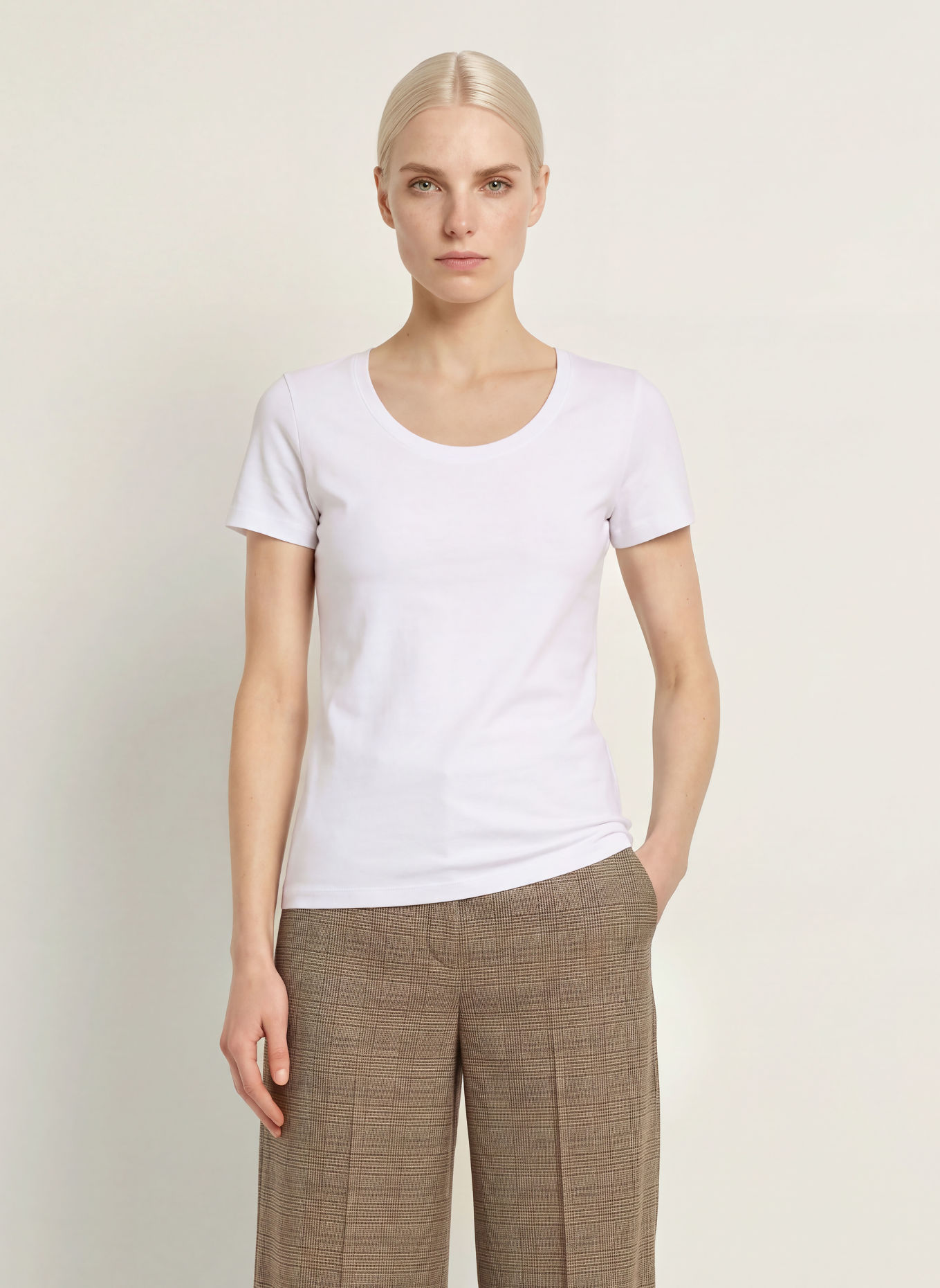 darling harbour T-shirt: WHITE