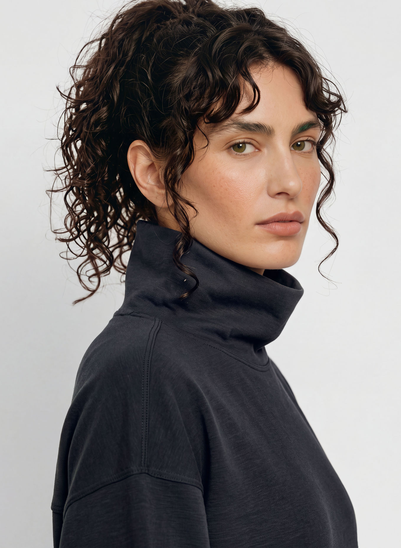 super.natural ROLLING Fleece sweatshirt with Merino Wool: BLACK
