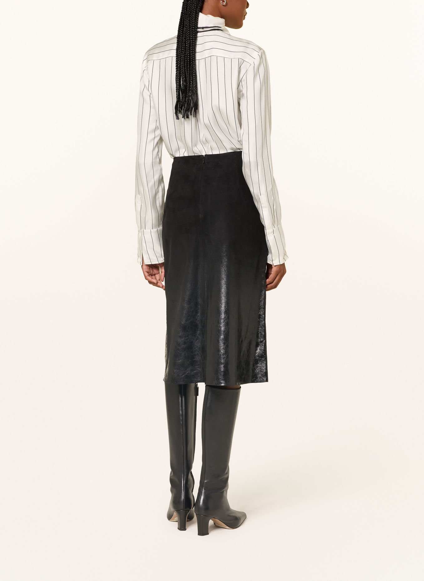 DOROTHEE SCHUMACHER Blouse à lavallière STRIPES WITH A TWIST en soie: BLANC / NOIR