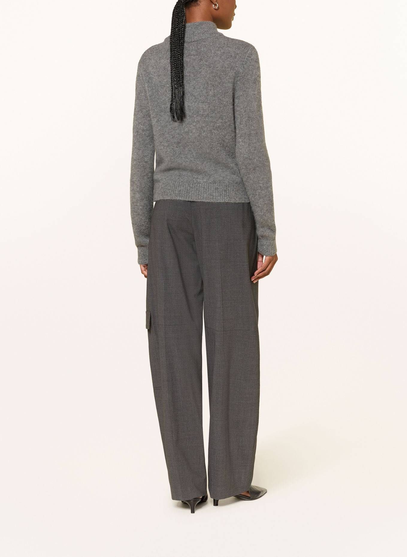 DOROTHEE SCHUMACHER Cashmere Sweater LUXURY LOVE: GRAY